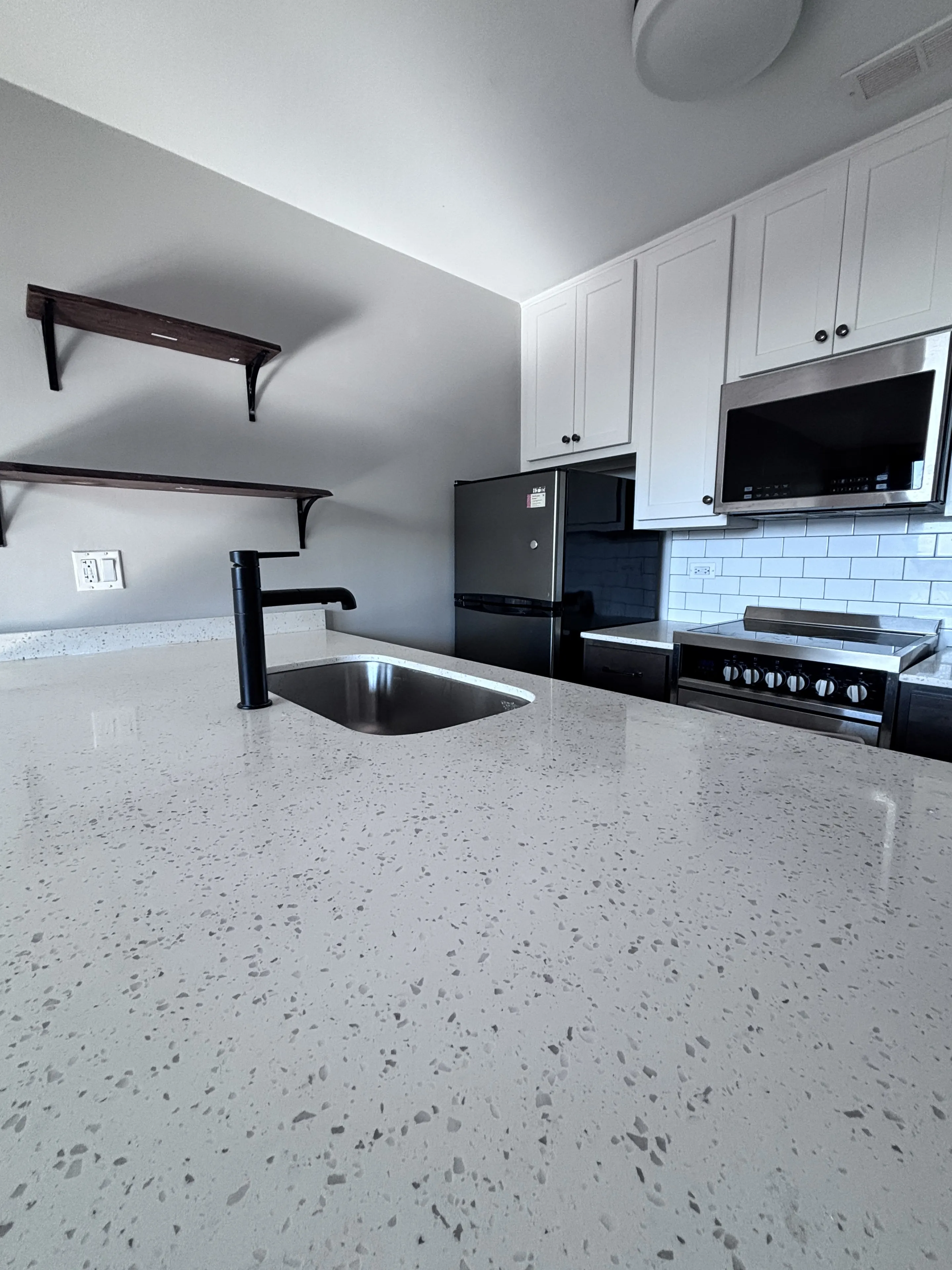 5910 N Sheridan Rd, , 60660, USA 60660-unit#0506-Chicago-IL