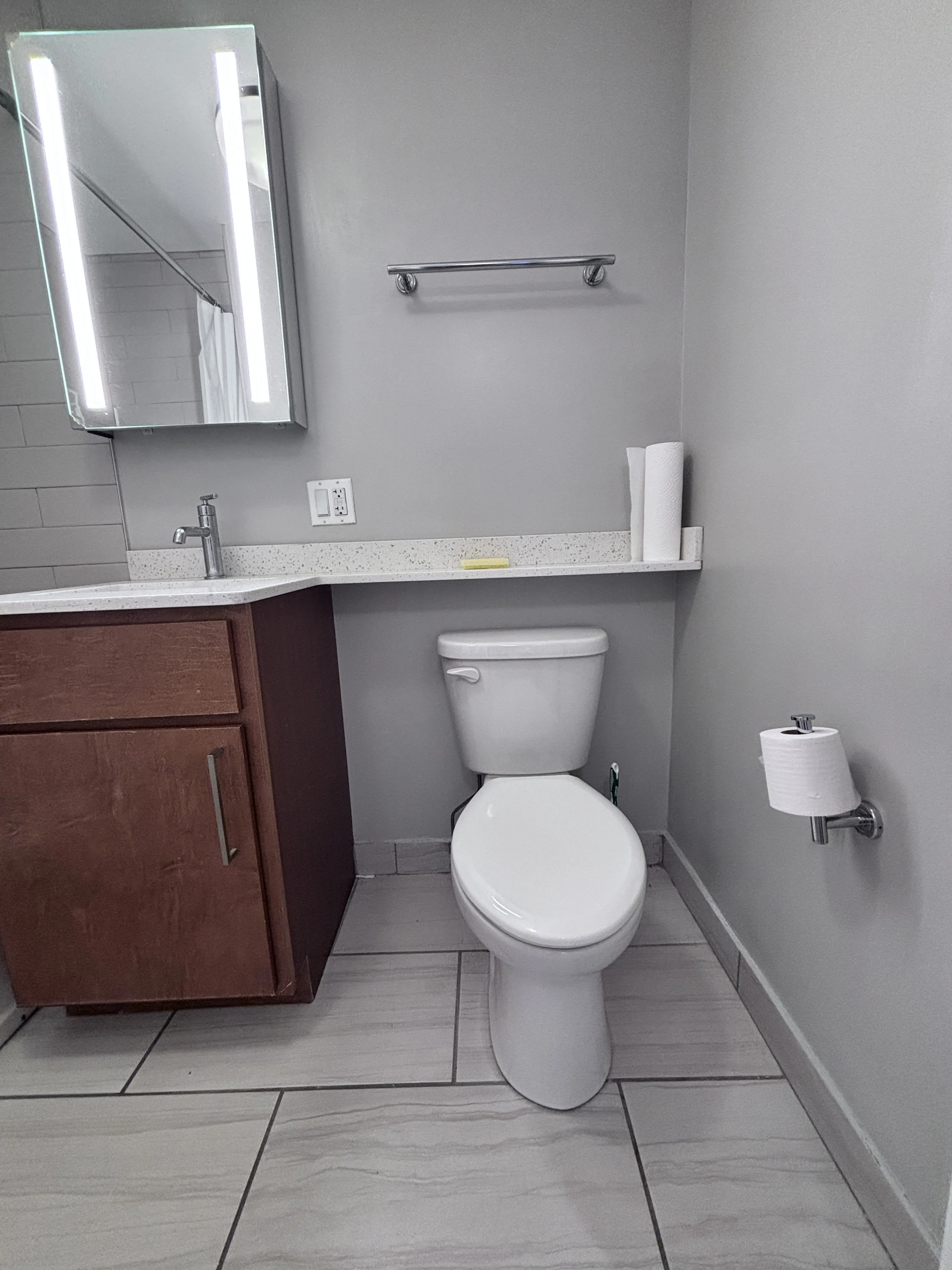 5910 N Sheridan Rd, , 60660, USA 60660-unit#0506-Chicago-IL