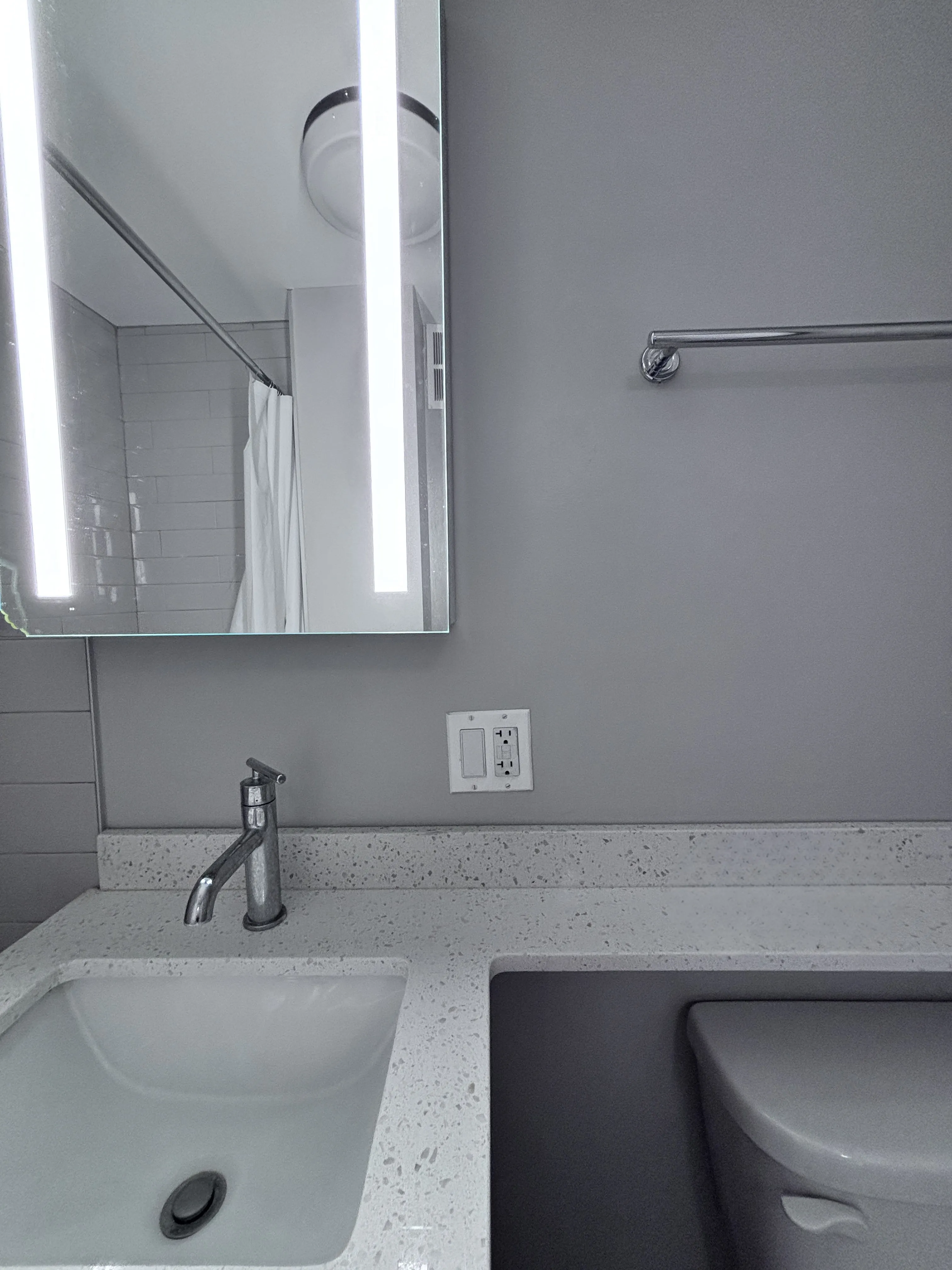 5910 N Sheridan Rd, , 60660, USA 60660-unit#0506-Chicago-IL