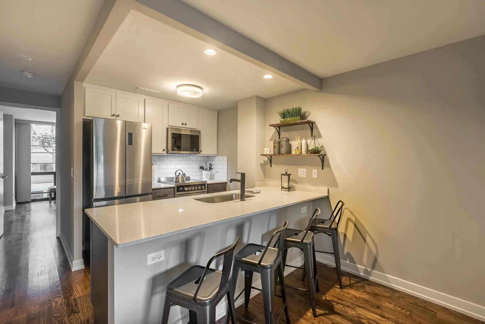 5910 N Sheridan Rd, ,  60660, USA 60660-unit#0503-Chicago-IL