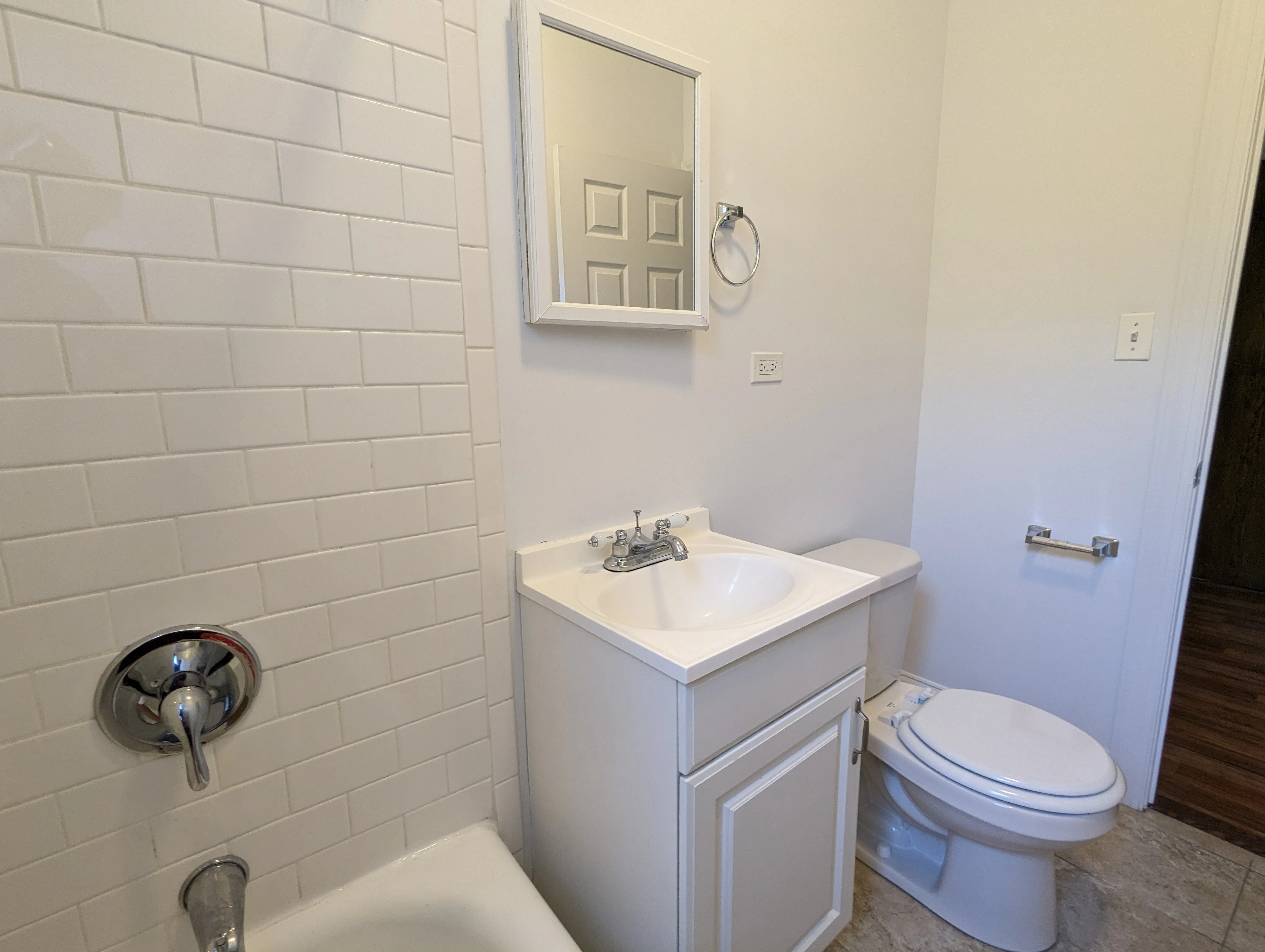1742 N Humboldt Blvd, ,  60647, USA 60647-unit#402-Chicago-IL