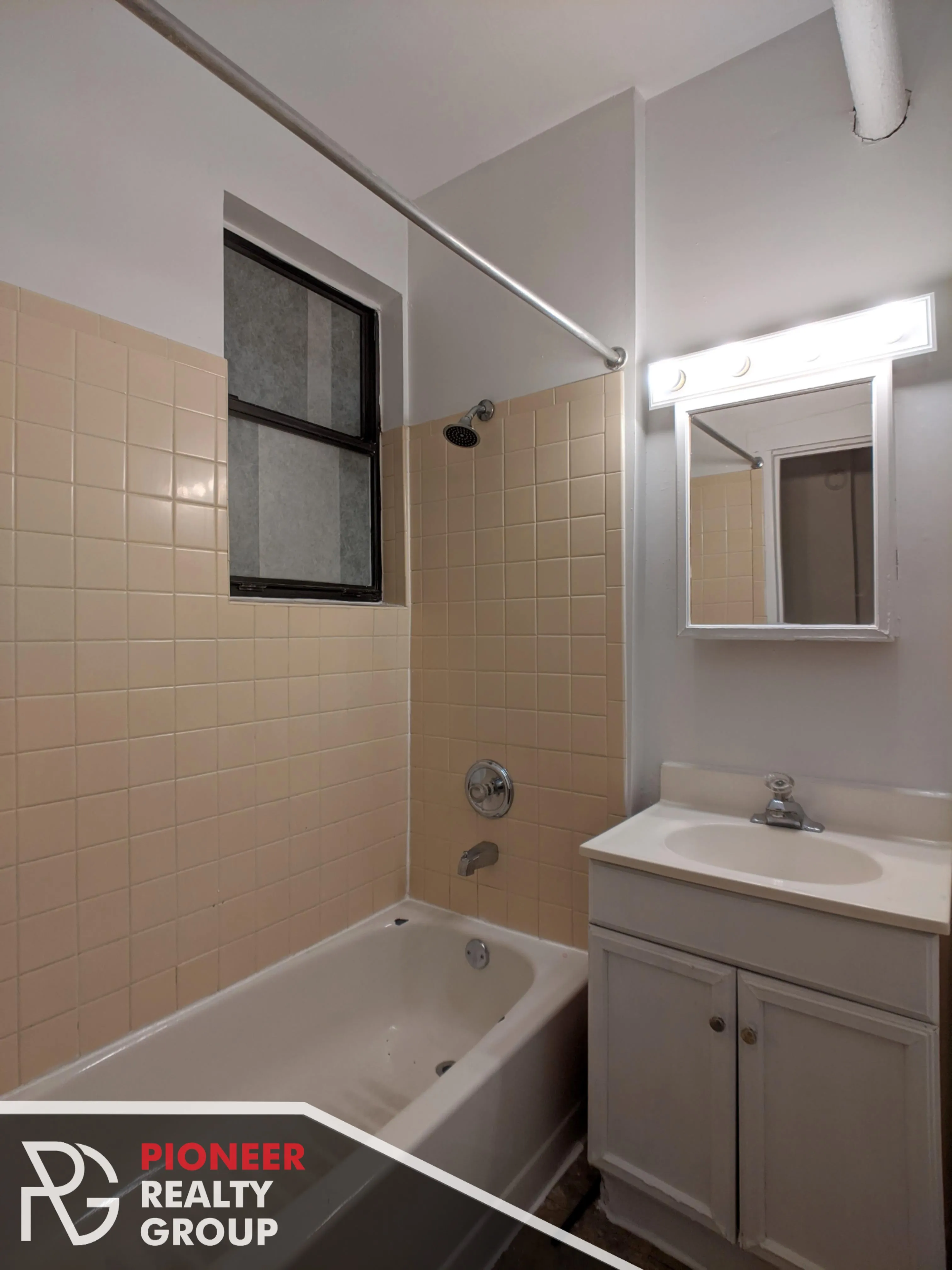 1542 N Kedzie Ave, ,  60651, USA 60651-unit#GN-Chicago-IL