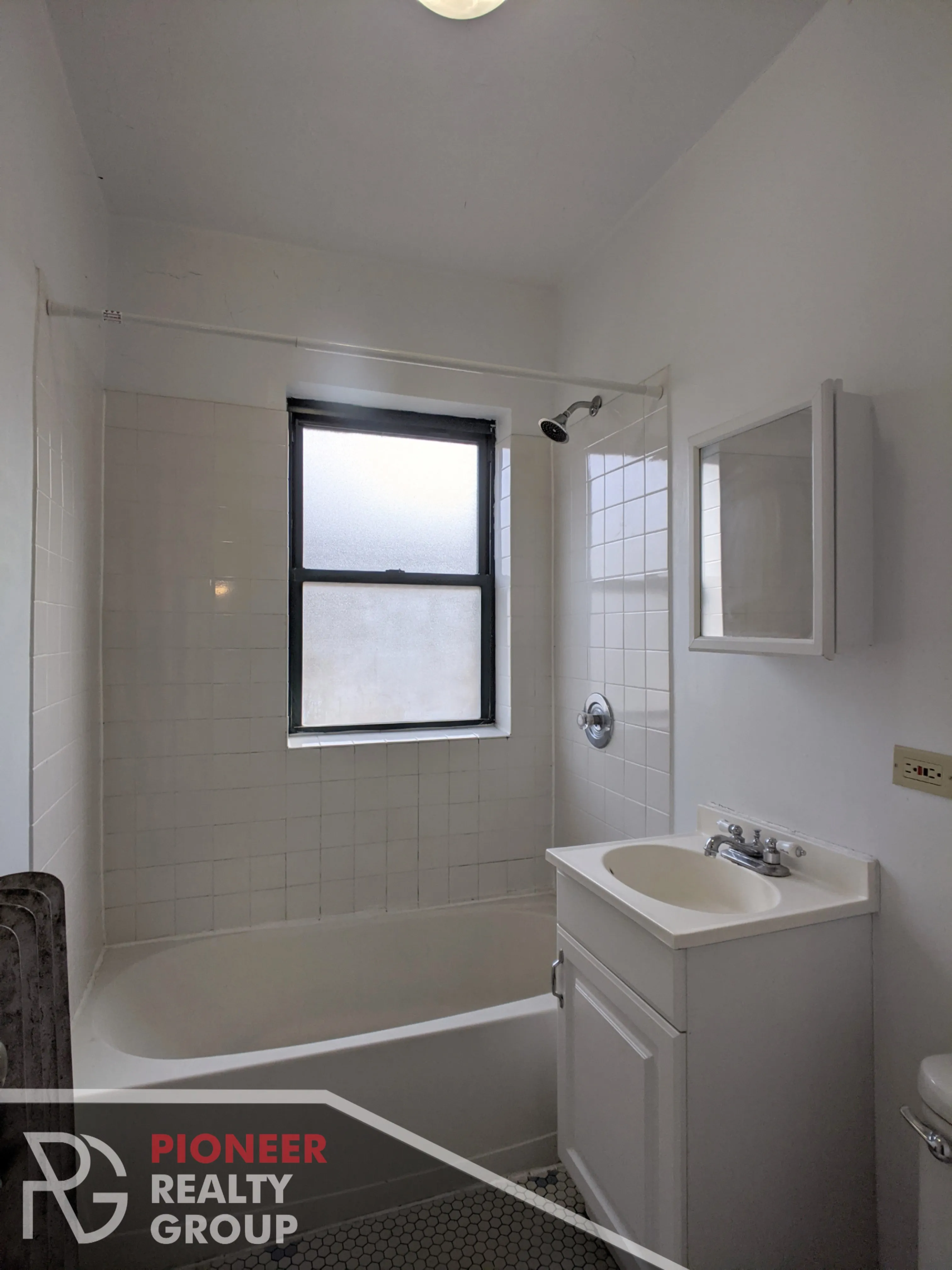 2338 N Spaulding Ave, , 60647, USA 60647-unit#3A-Chicago-IL