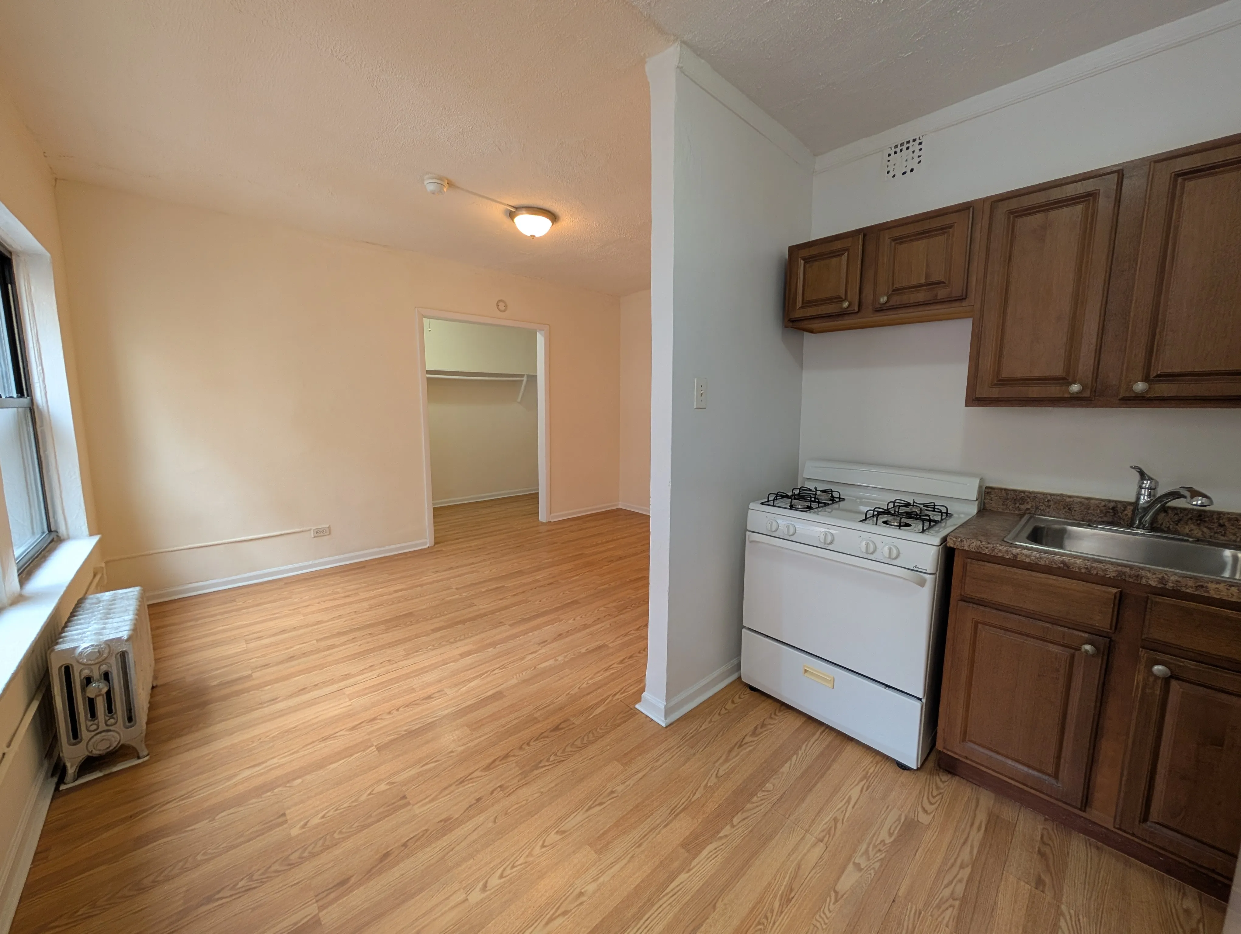 5417 N Kenmore Ave, ,  60640, USA 60640-unit#211-Chicago-IL
