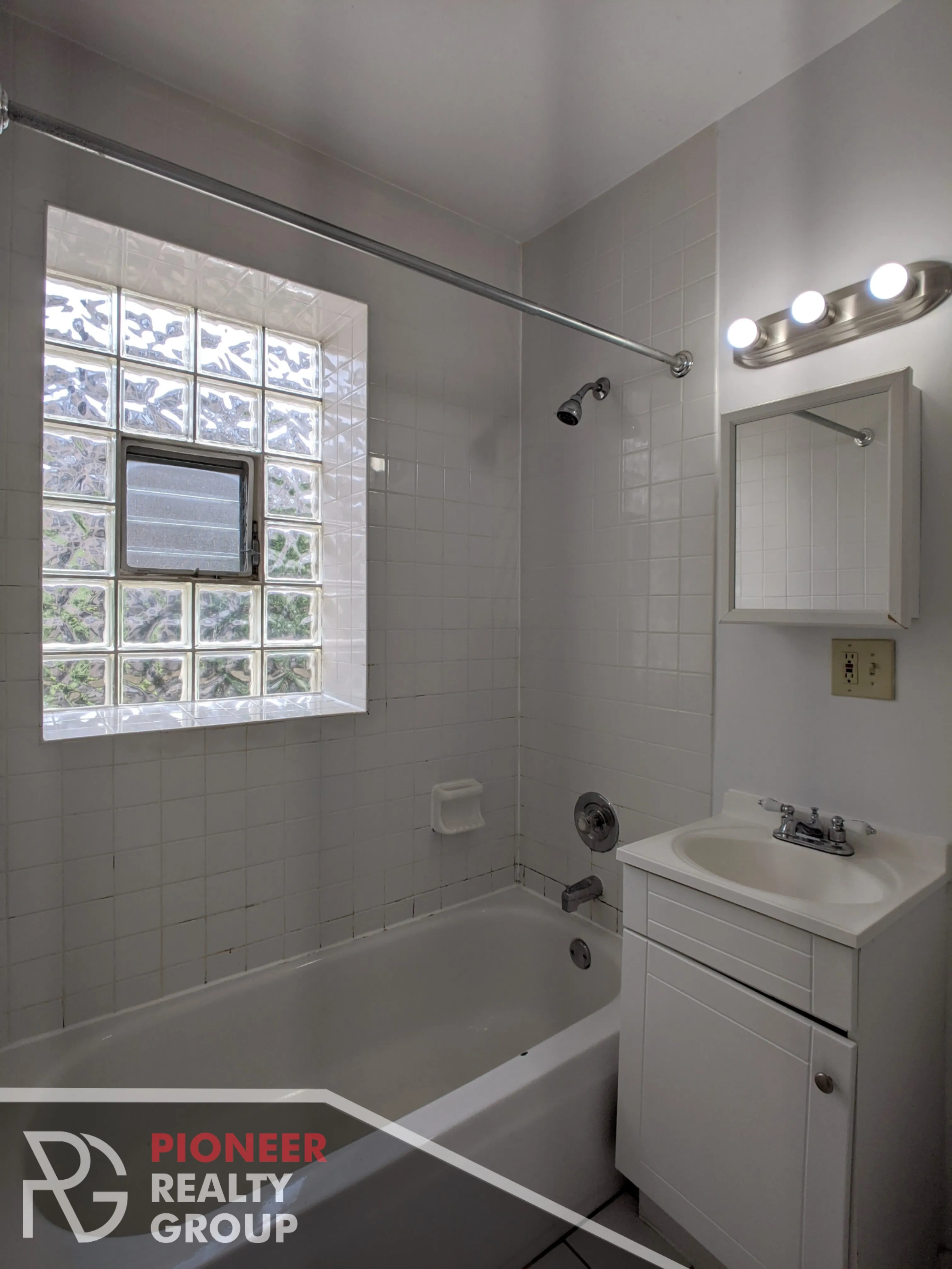 1850 N Humboldt Blvd, ,  60647, USA 60647-unit#209-Chicago-IL