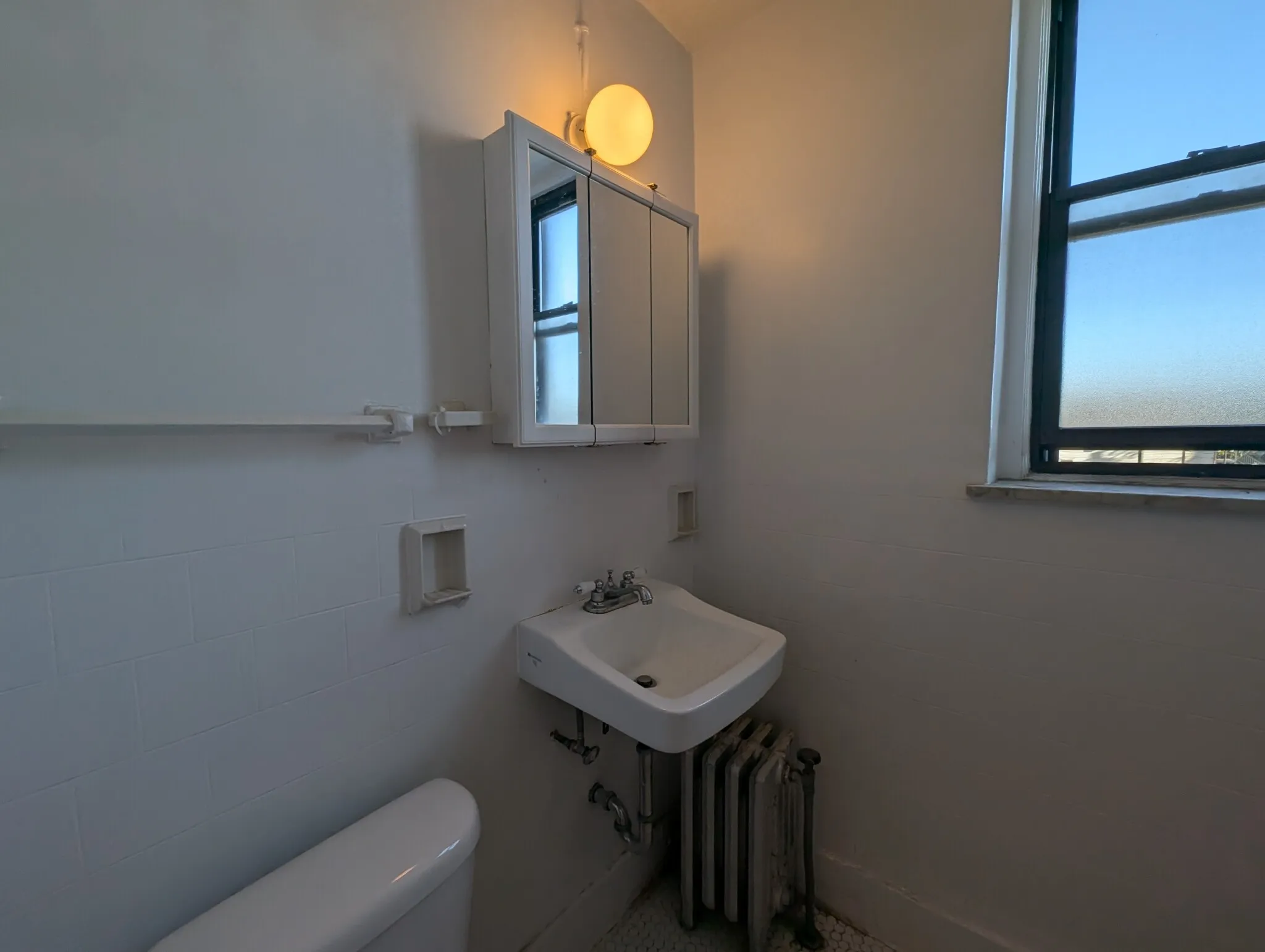 2779 N Milwaukee Ave, ,  60647, USA 60647-unit#102-Chicago-IL