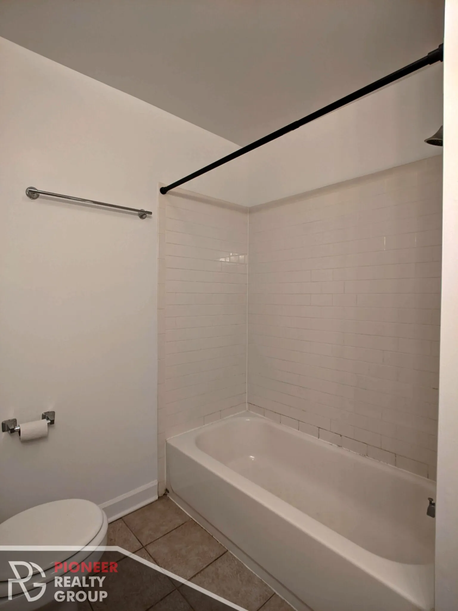 2455 N Spaulding Ave, ,  60647, USA 60647-unit#G-Chicago-IL