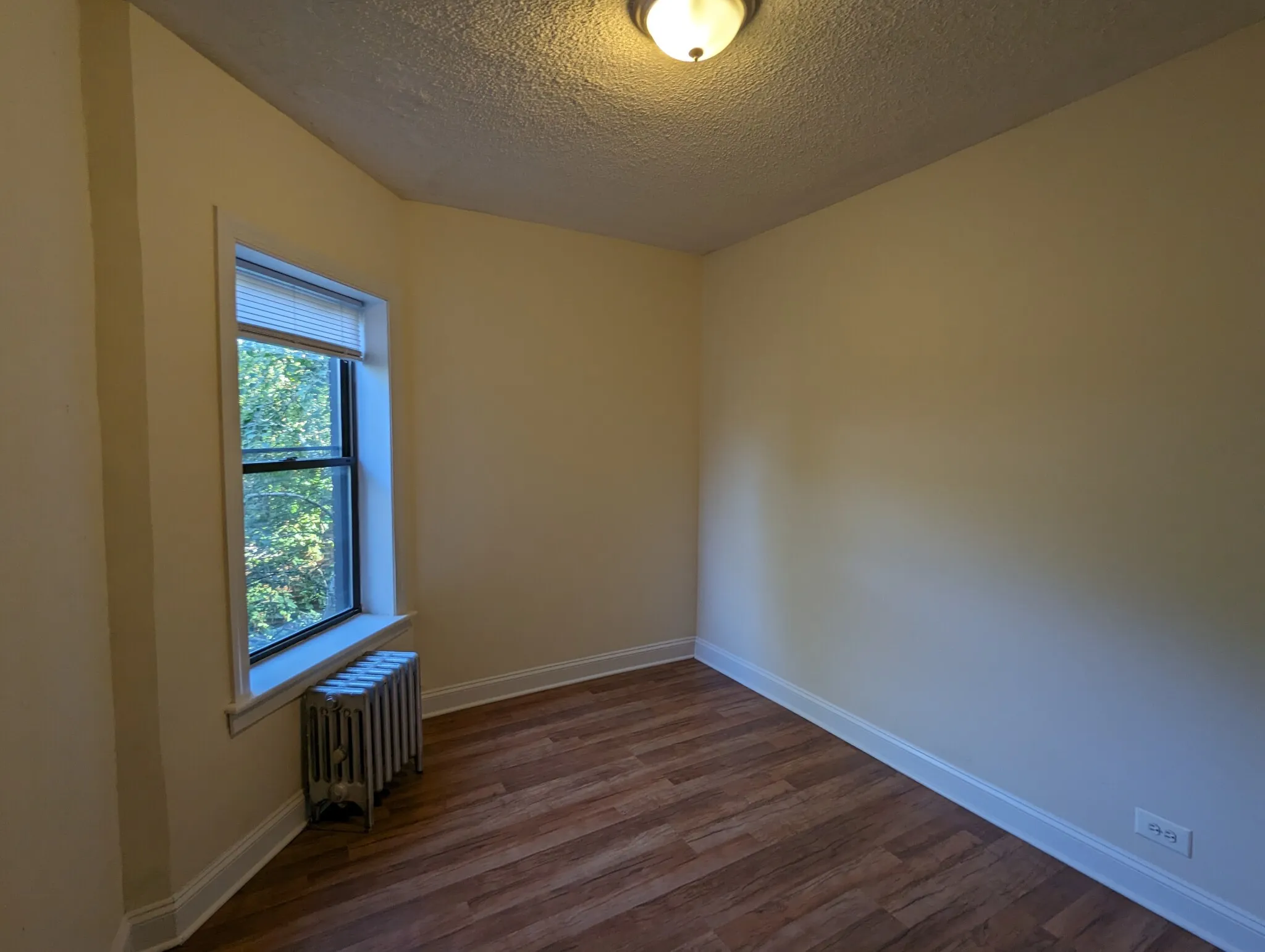 1742 N Humboldt Blvd, ,  60647, USA 60647-unit#302-Chicago-IL