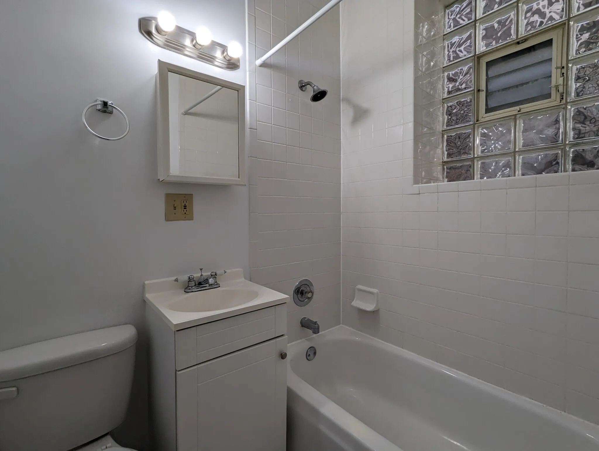 1850 N Humboldt Blvd, ,  60647, USA 60647-unit#103-Chicago-IL