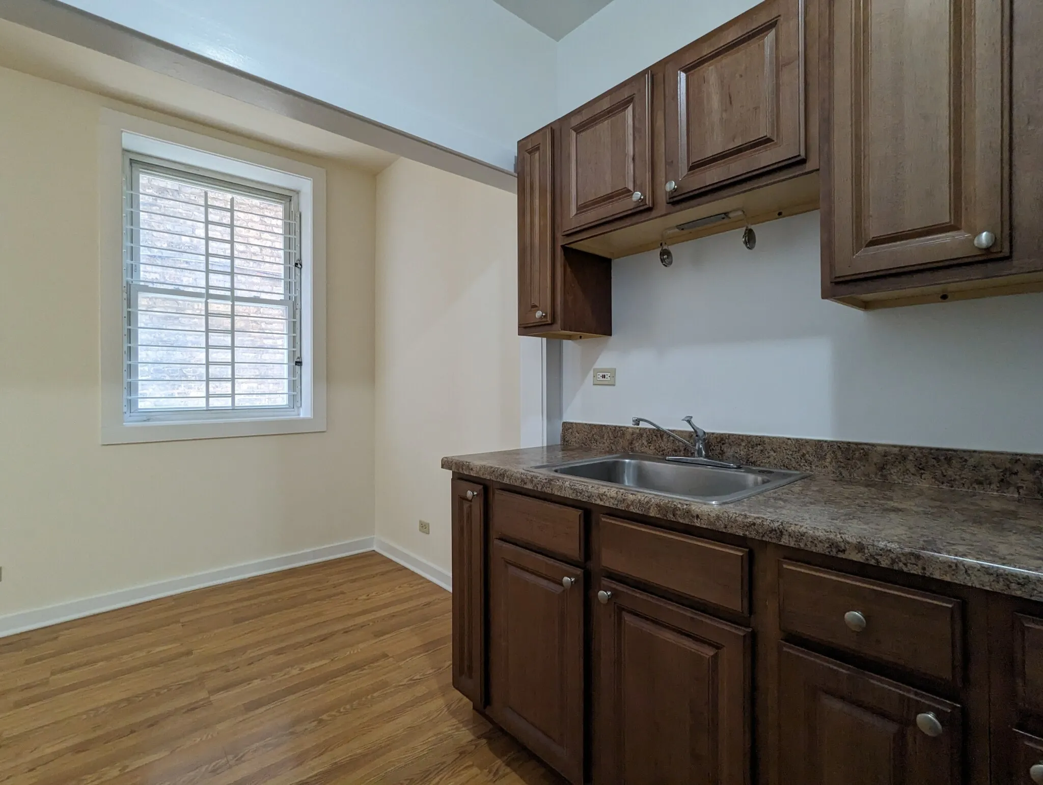 1850 N Humboldt Blvd, ,  60647, USA 60647-unit#103-Chicago-IL