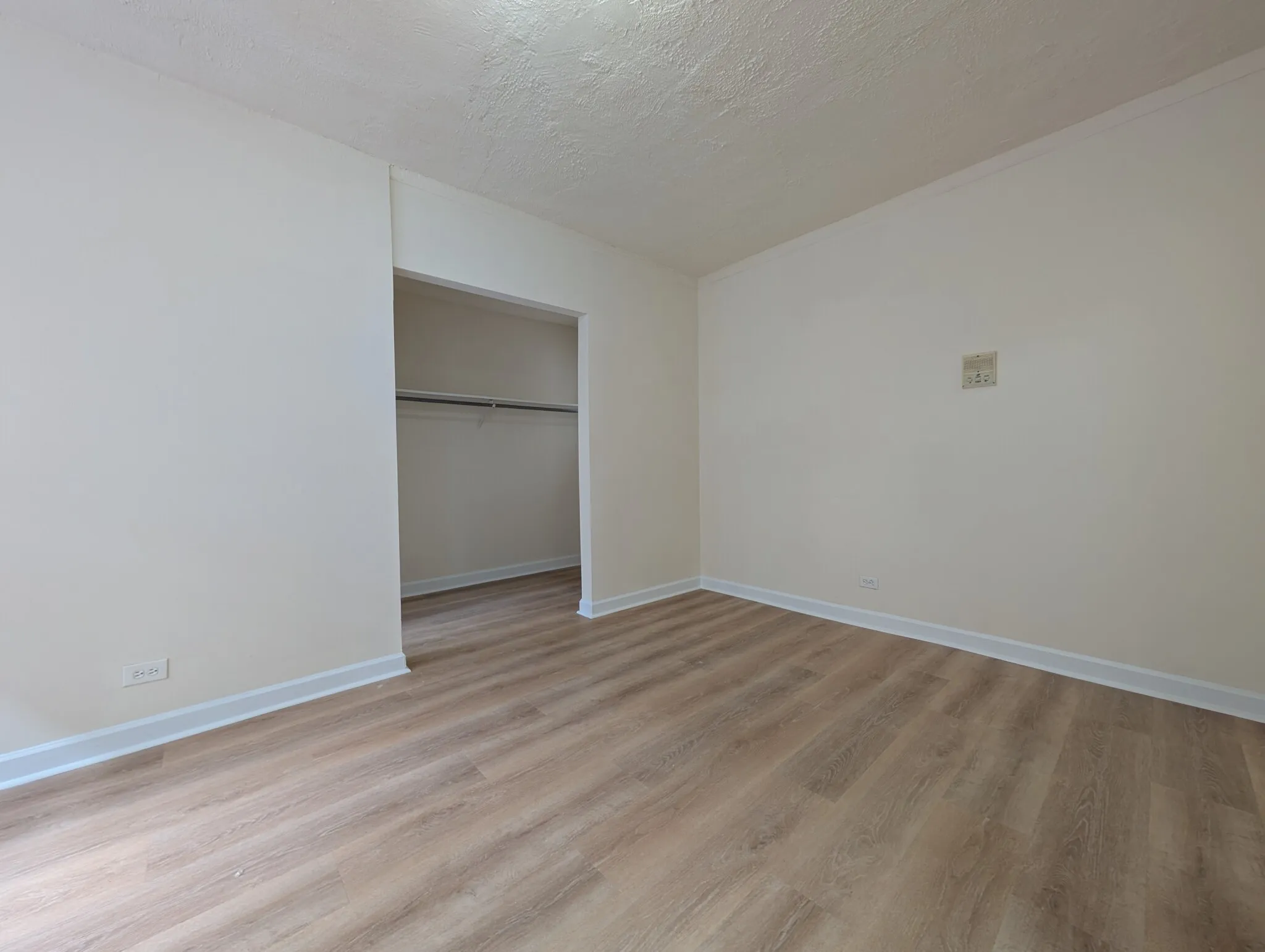 5417 N Kenmore Ave, , 60640, USA 60640-unit#311-Chicago-IL