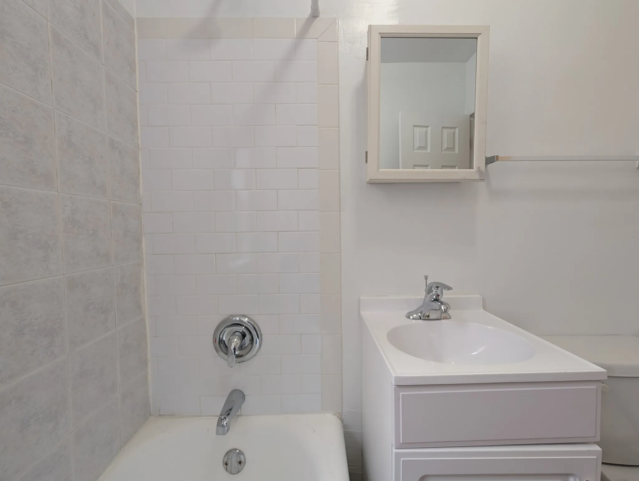 5417 N Kenmore Ave, , 60640, USA 60640-unit#311-Chicago-IL