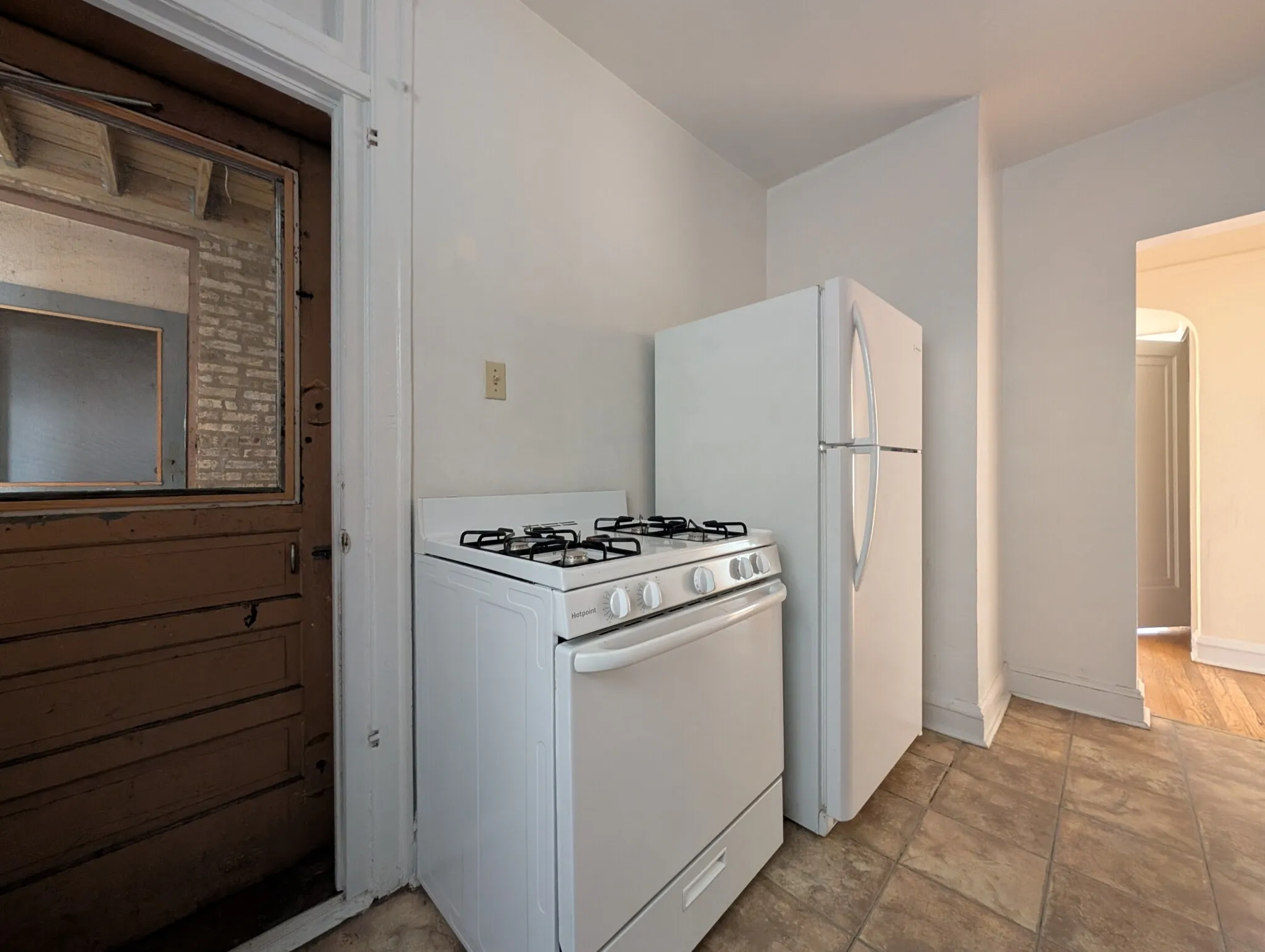 2948 N Albany Ave, ,  60618, USA 60618-unit#1W-Chicago-IL