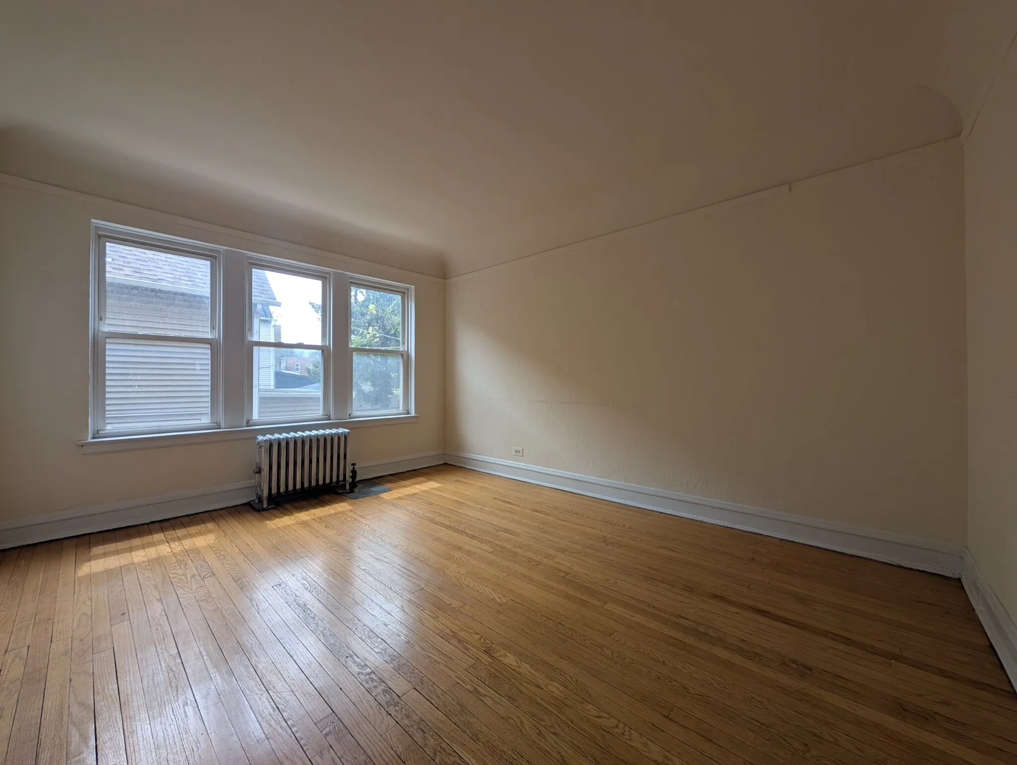 2948 N Albany Ave, , 60618, USA 60618-unit#1W-Chicago-IL