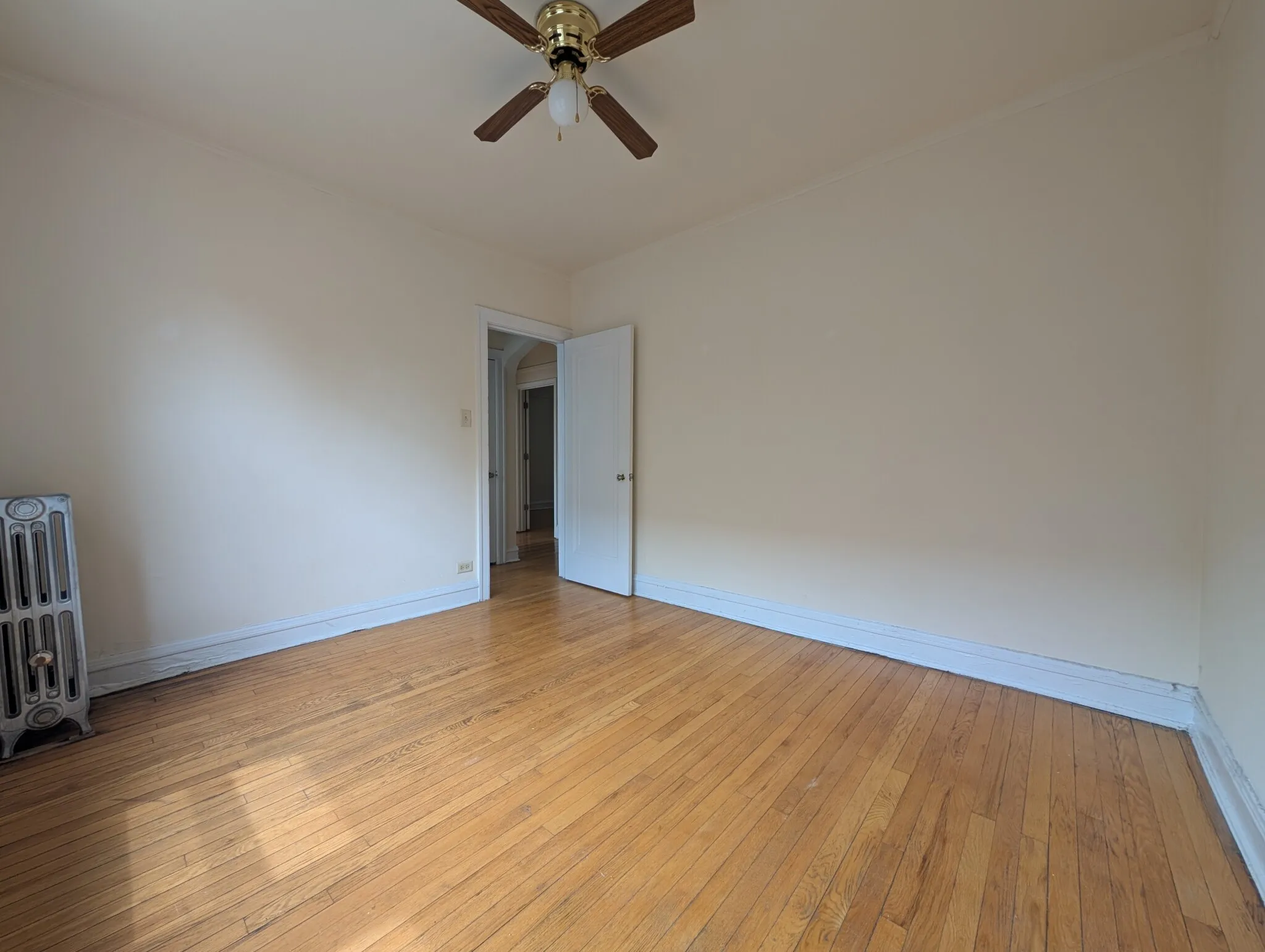 2948 N Albany Ave, ,  60618, USA 60618-unit#1W-Chicago-IL
