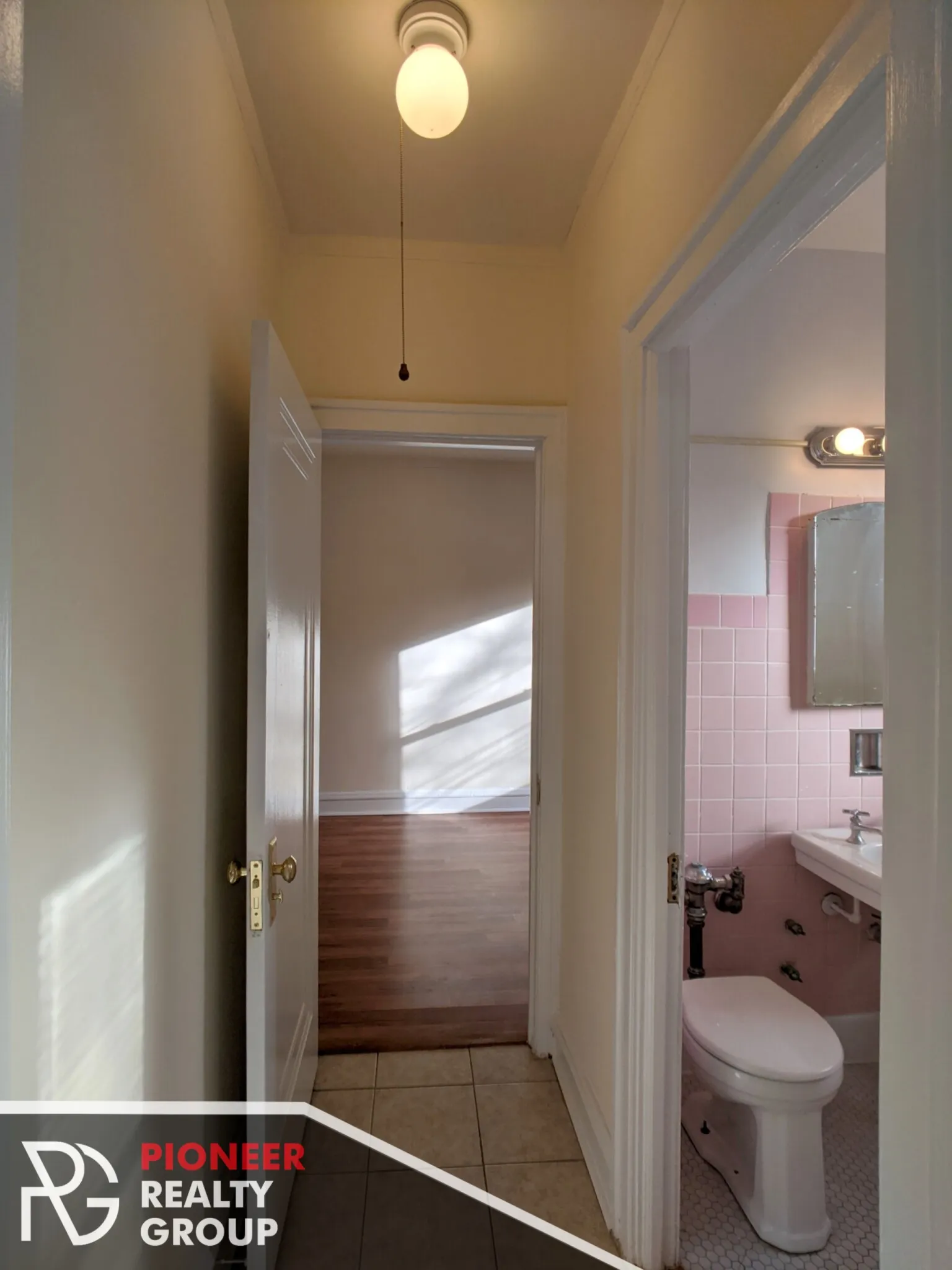 2536 N Sawyer Ave, ,  60647, USA 60647-unit#206-Chicago-IL