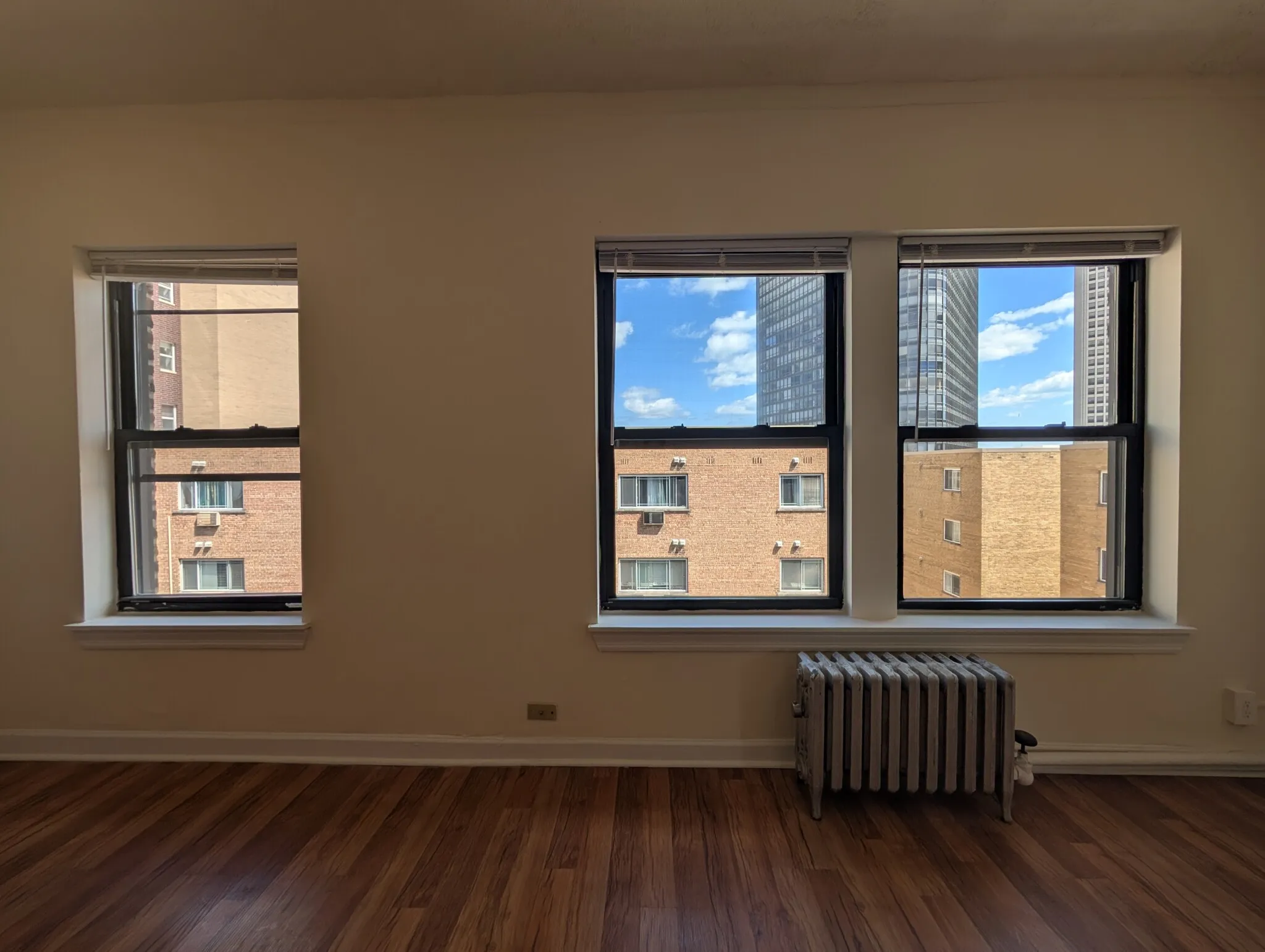 5417 N Kenmore Ave, ,  60640, USA 60640-unit#611-Chicago-IL