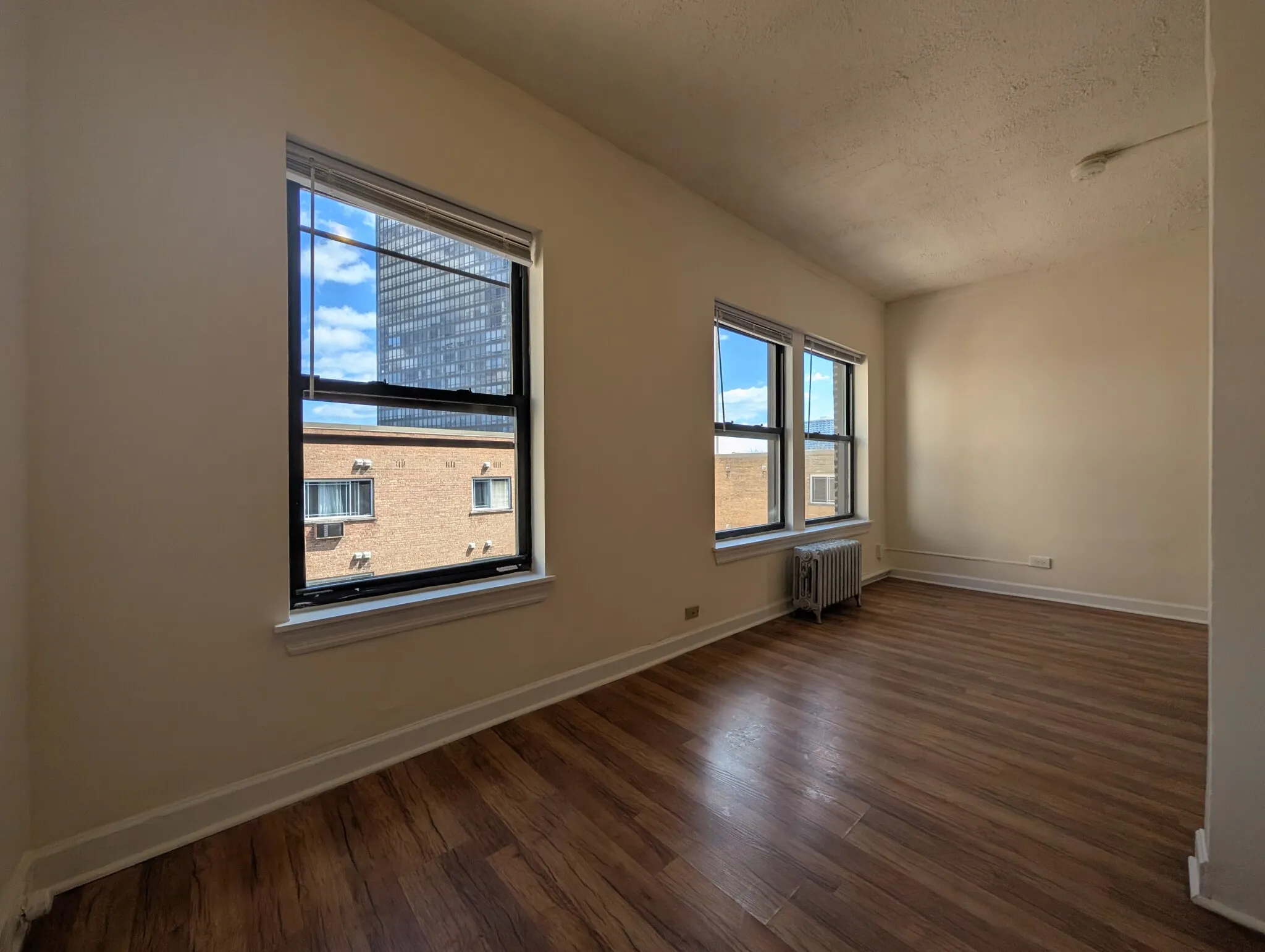 5417 N Kenmore Ave, , 60640, USA 60640-unit#611-Chicago-IL