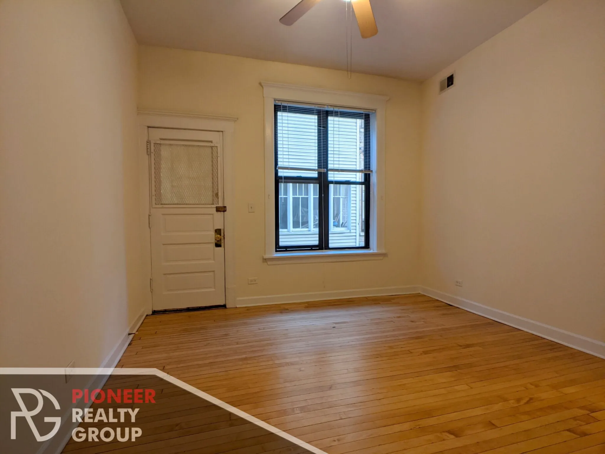 2134 W Concord Pl, ,  60647, USA 60647-unit#1R-Chicago-IL