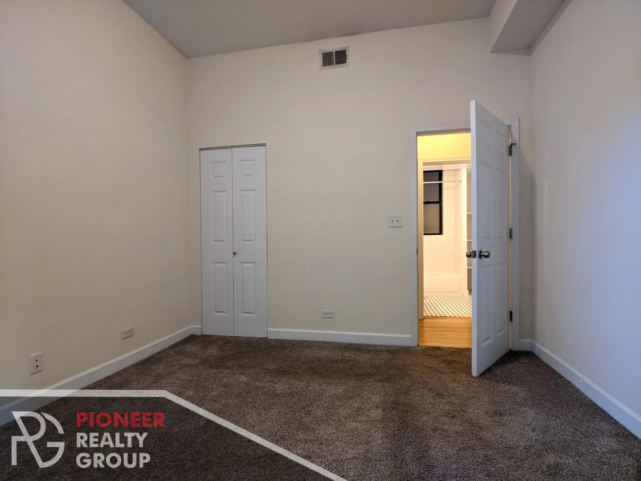 2134 W Concord Pl, ,  60647, USA 60647-unit#1R-Chicago-IL
