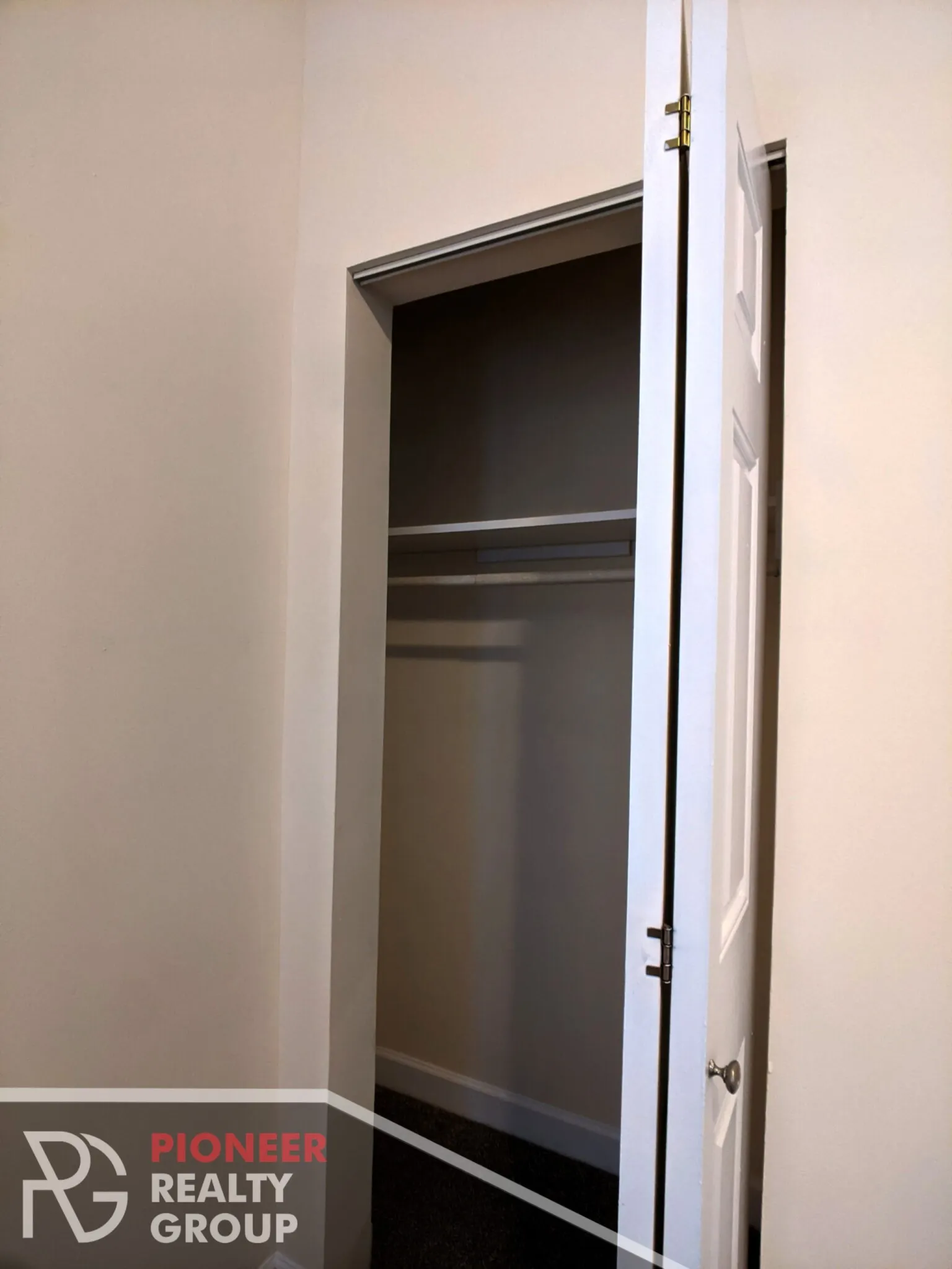 2134 W Concord Pl, ,  60647, USA 60647-unit#1R-Chicago-IL