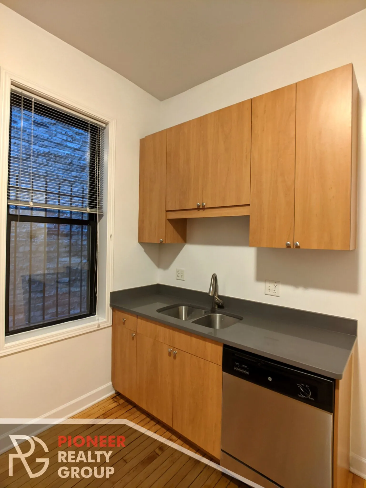 2134 W Concord Pl, ,  60647, USA 60647-unit#1R-Chicago-IL