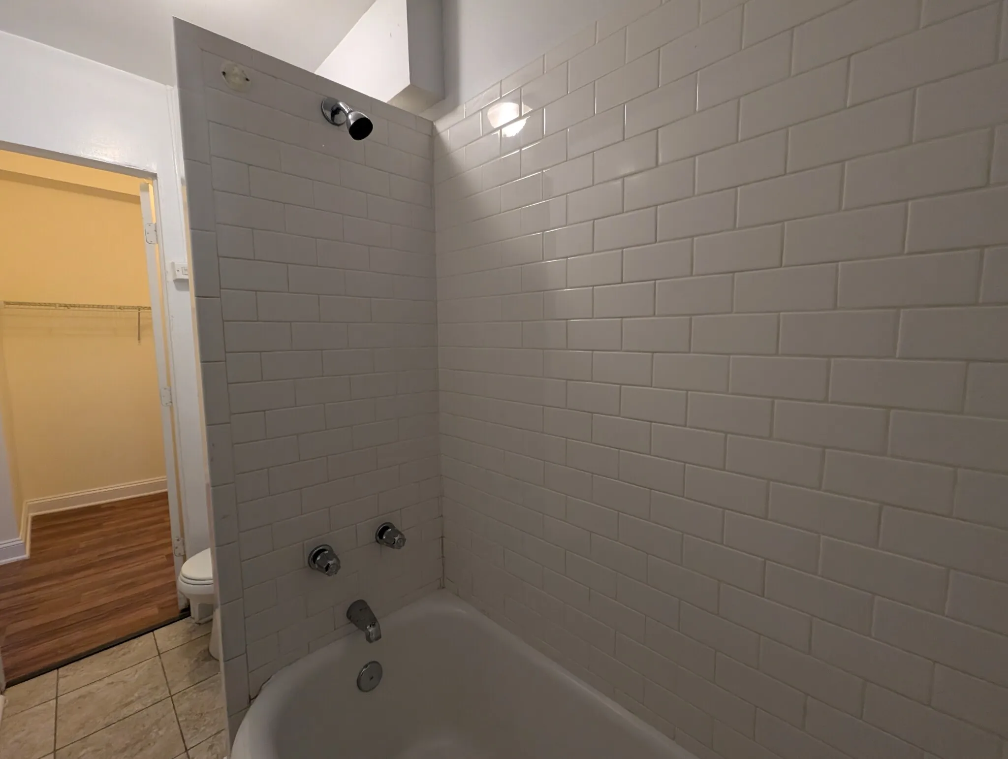 5417 N Kenmore Ave, ,  60640, USA 60640-unit#306-Chicago-IL