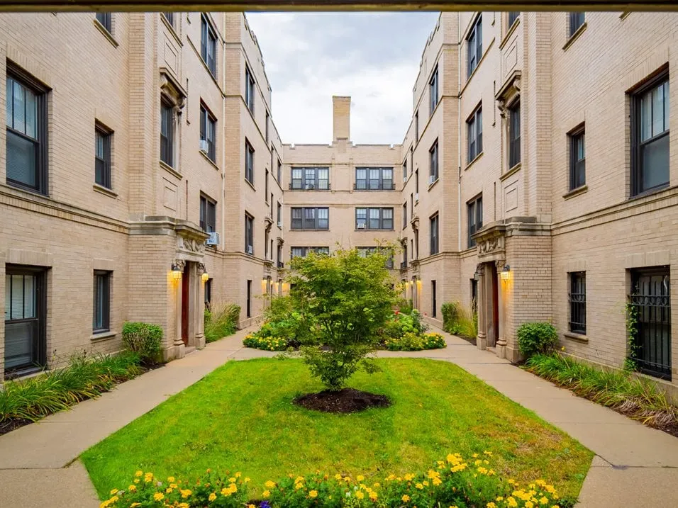4746 S Woodlawn Ave, , 60615, USA 60615-unit#3E-Chicago-IL
