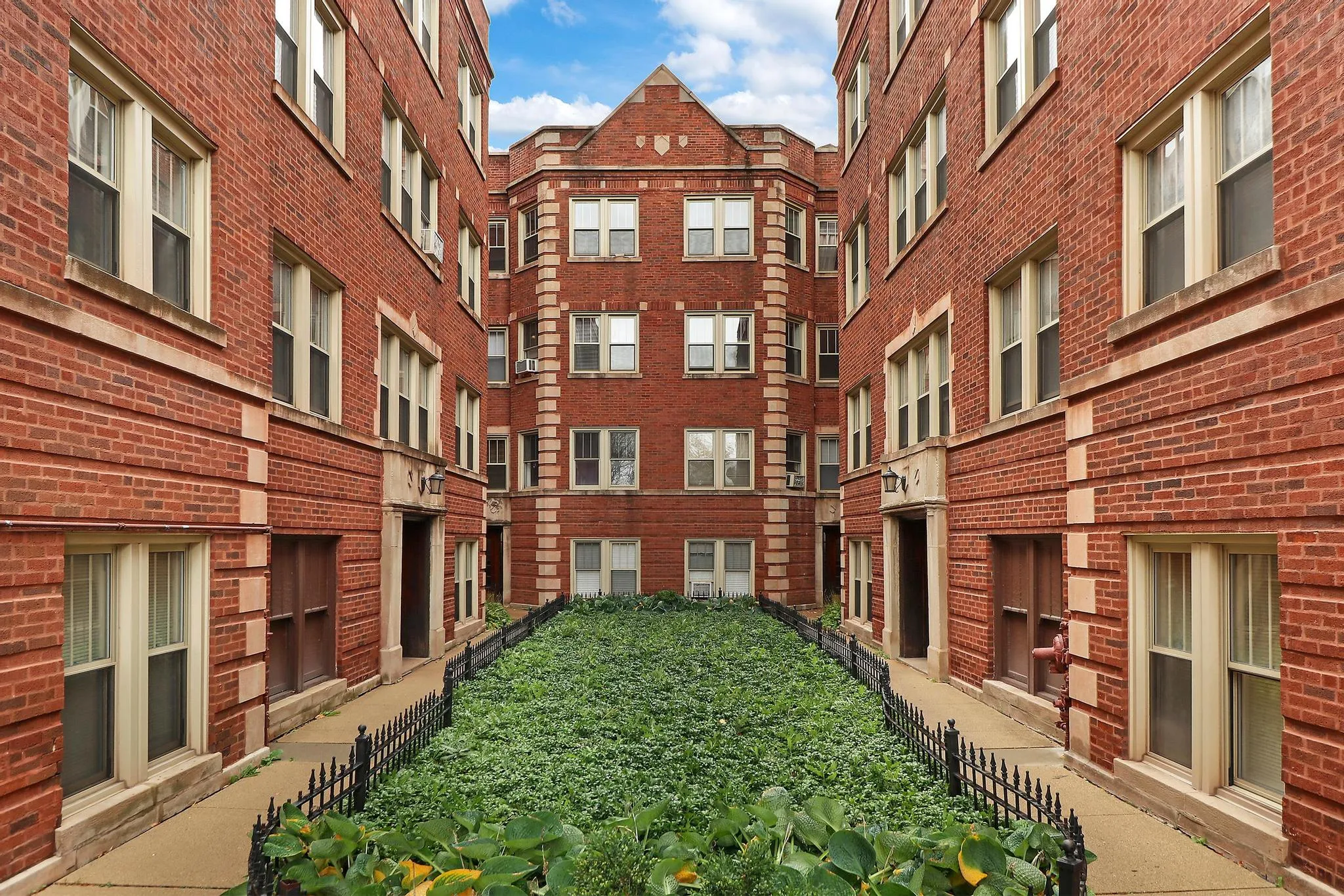 5111 W Montrose Ave, , 60641, USA 60641-unit#BE-Chicago-IL