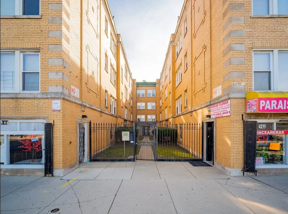 4205 W Fullerton Ave, ,  60639, USA 60639-unit#2A-Chicago-IL