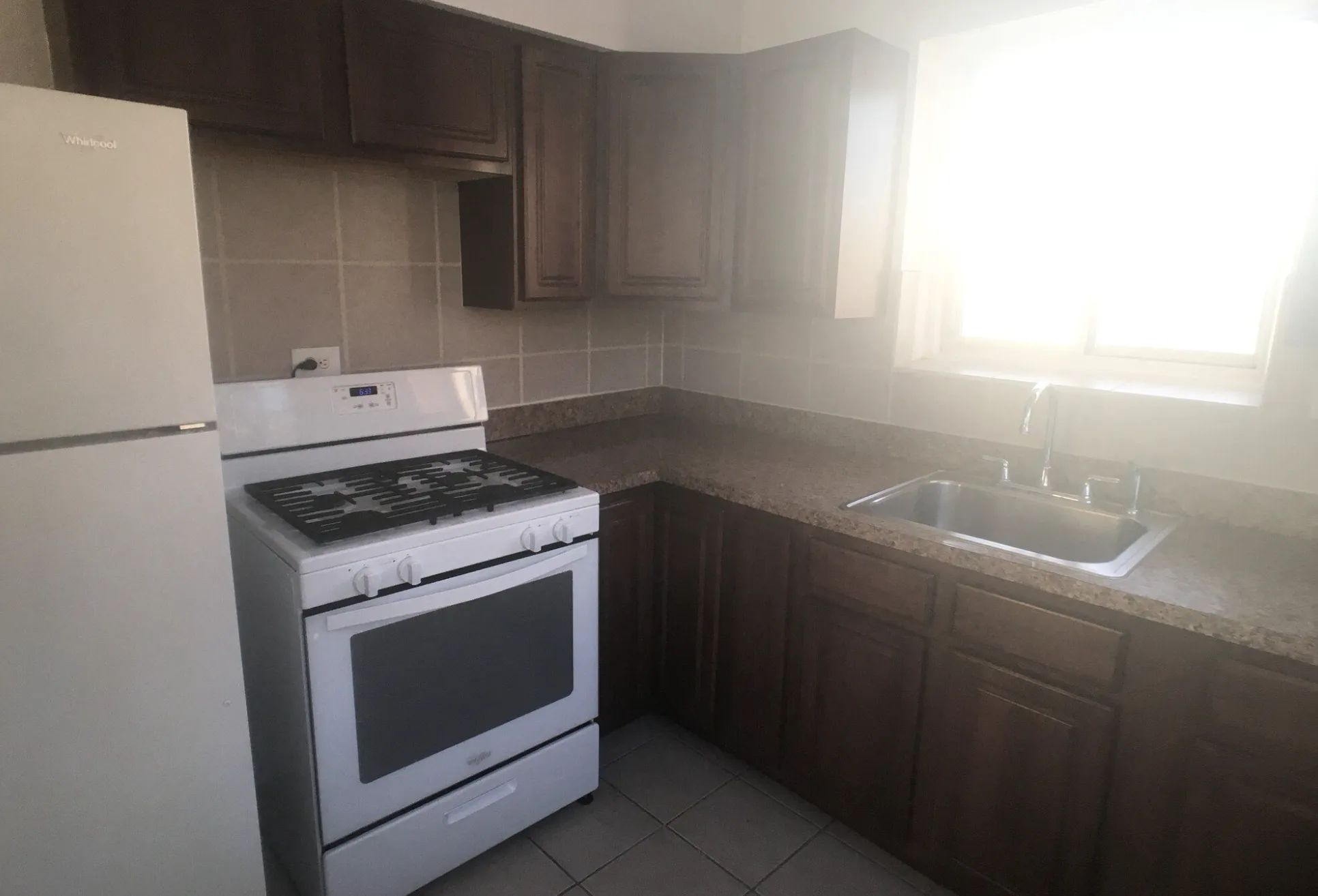2341 W Touhy Ave, , 60645, USA 60645-unit#C8-Chicago-IL