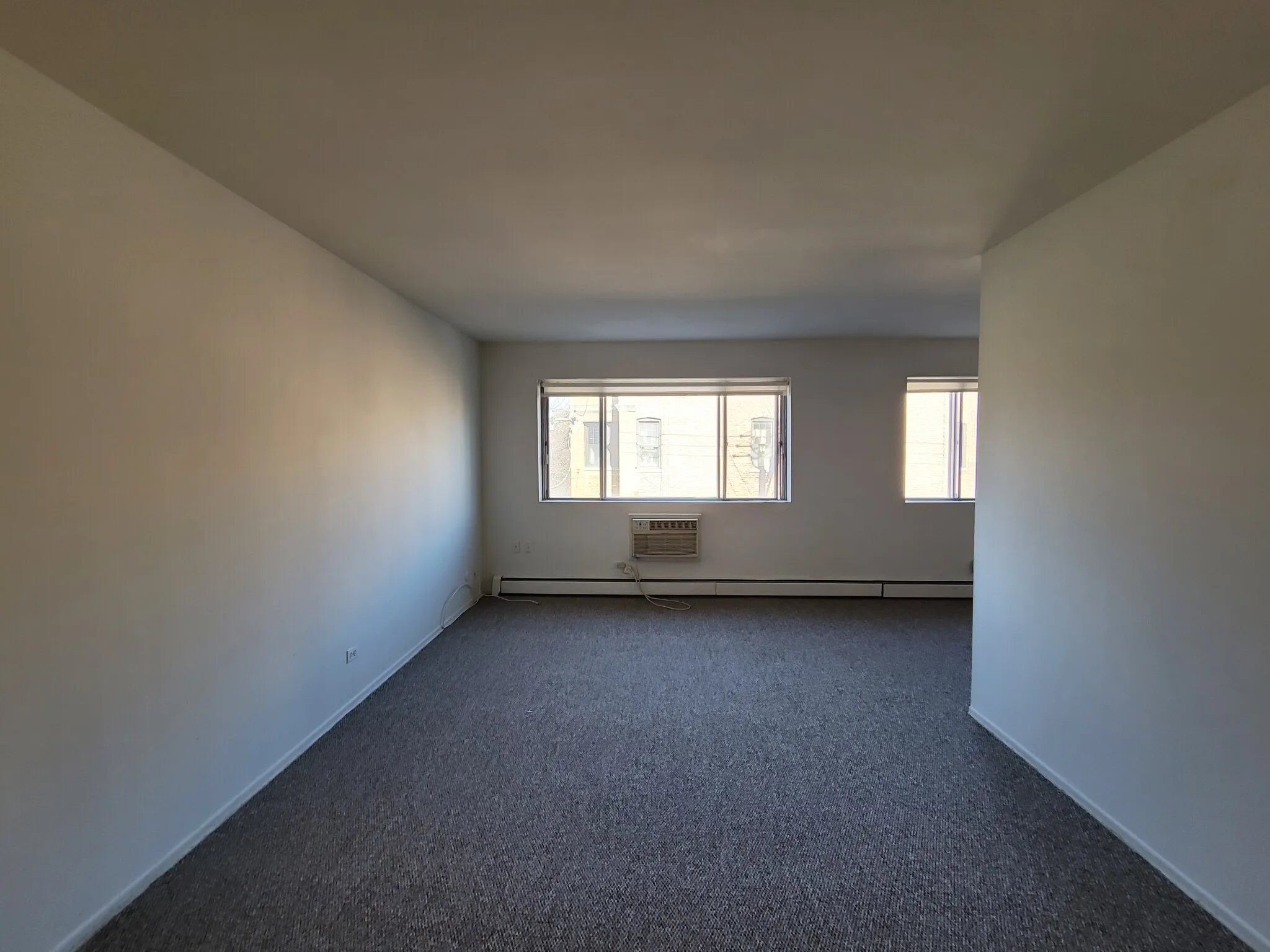 6825 N Sheridan Rd, , 60626, USA 60626-unit#215-Chicago-IL