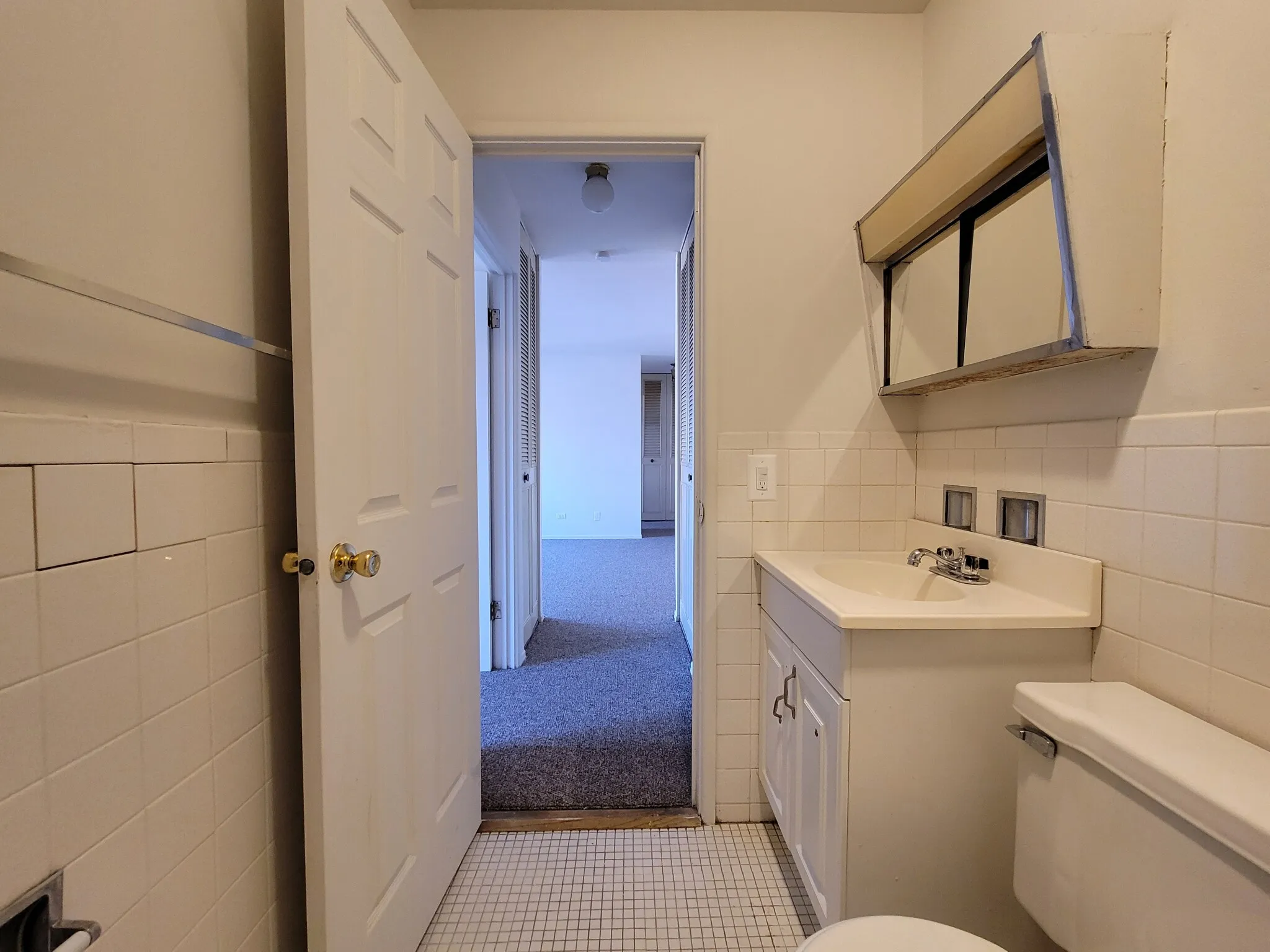 6825 N Sheridan Rd, , 60626, USA 60626-unit#215-Chicago-IL