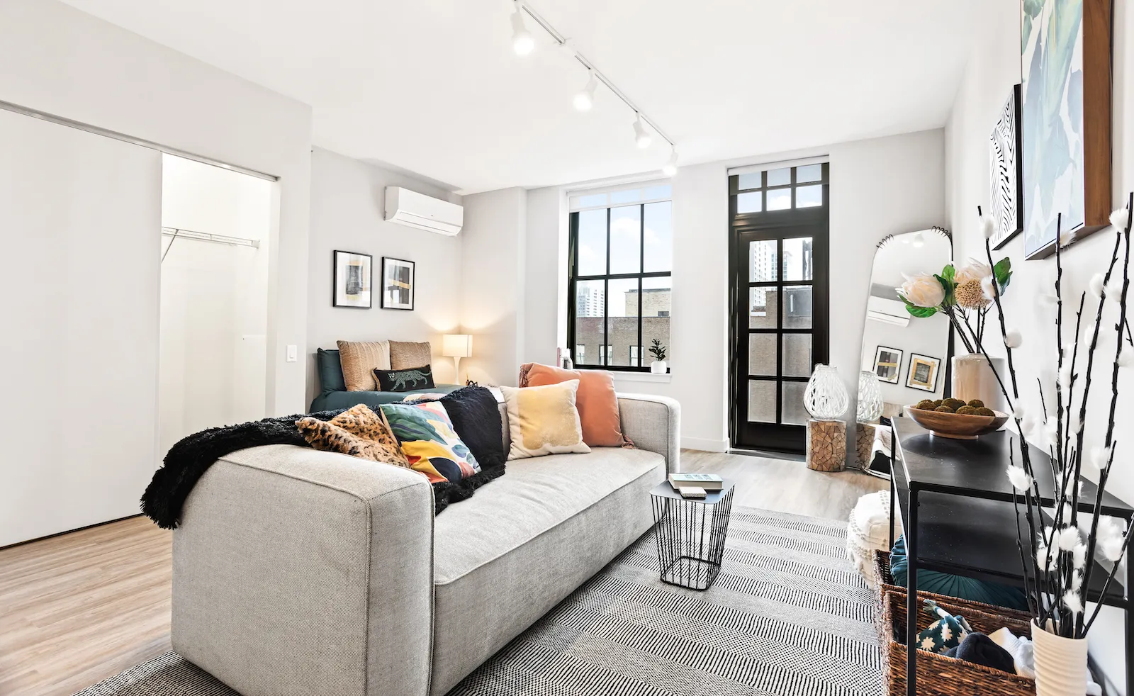 330 S Wells St, , 60606, USA 60606-unit#1104-Chicago-IL