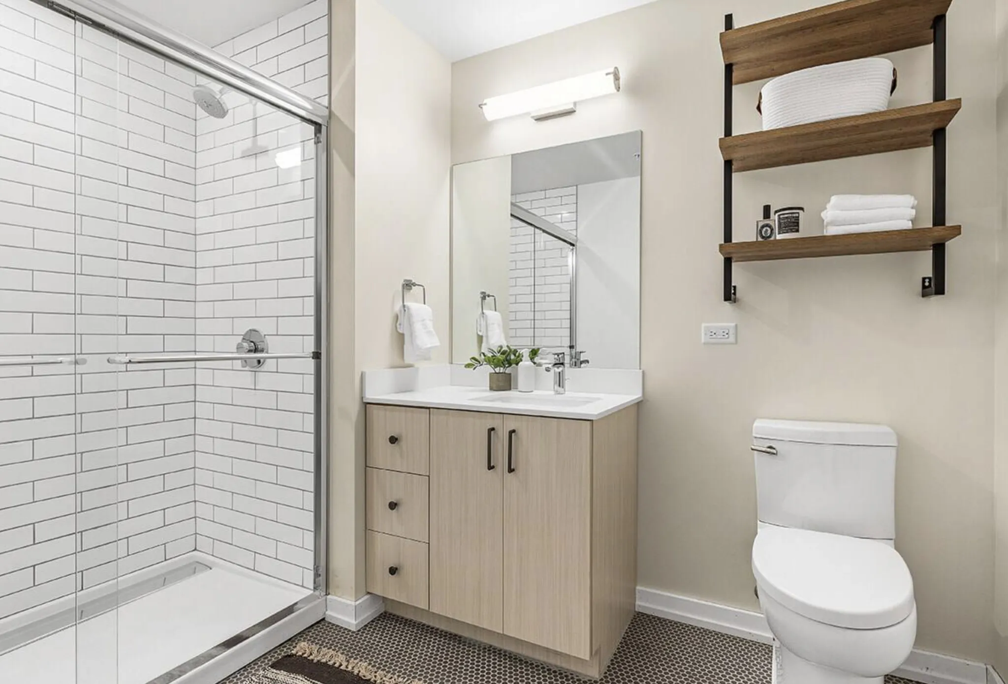 3121 N Broadway, ,  60657, USA 60657-unit#704-Chicago-IL