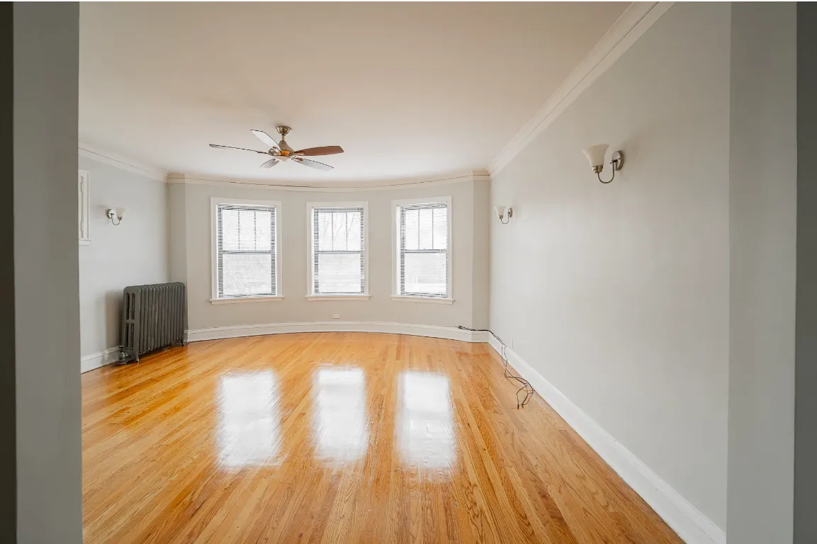 4746 S Woodlawn Ave, , 60615, USA 60615-unit#3E-Chicago-IL