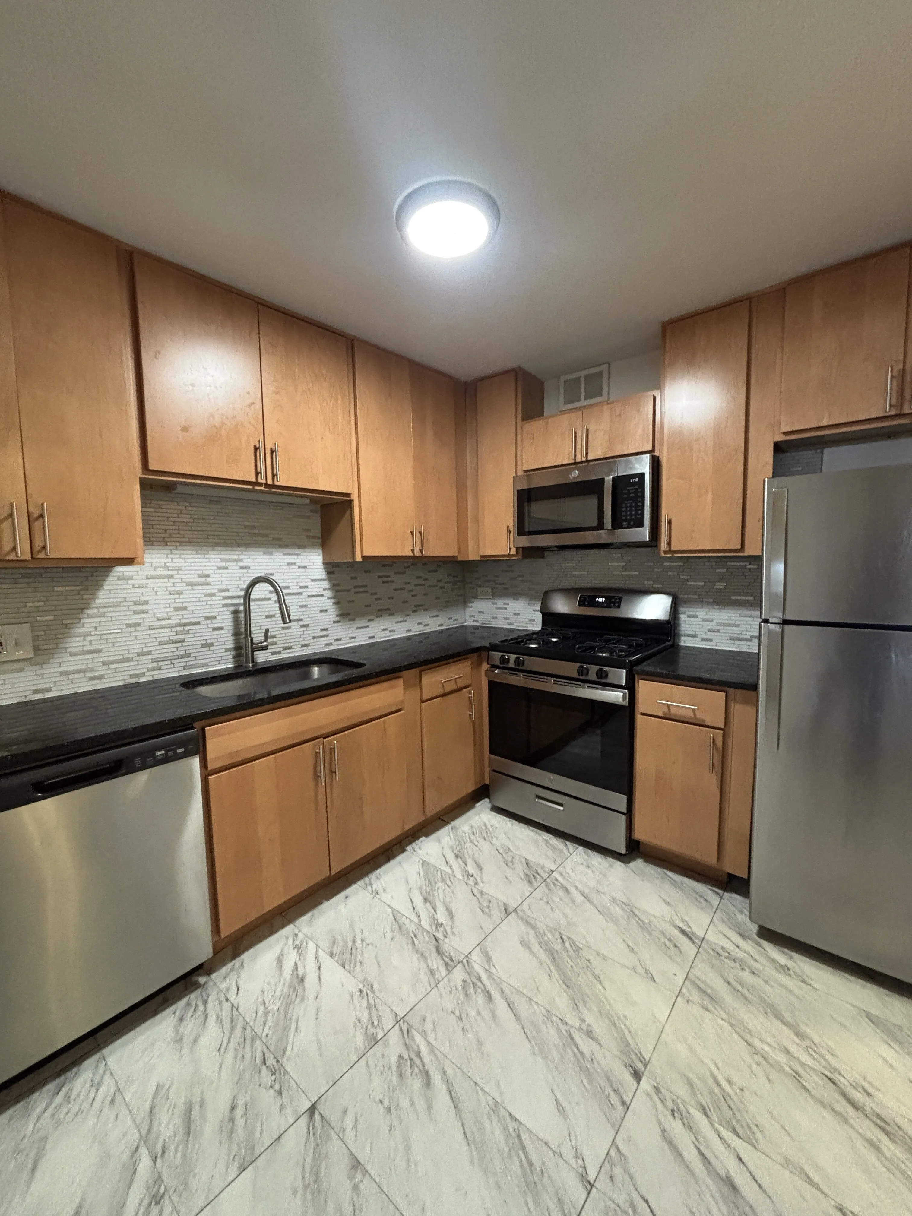 8503 Lotus Ave, , 60077, USA 60077-unit#313-Skokie-IL