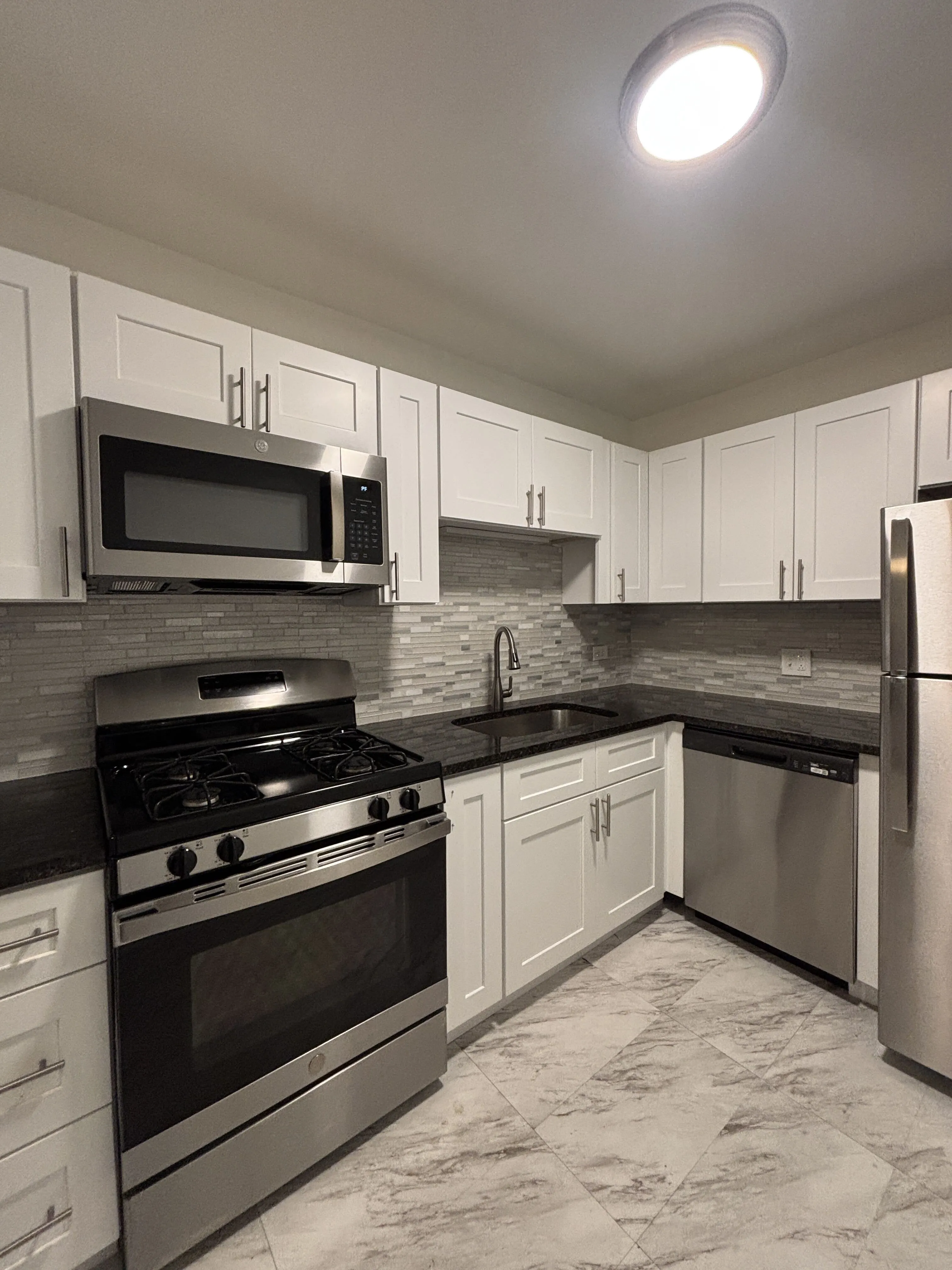 8503 Lotus Ave, , 60077, USA 60077-unit#315-Skokie-IL