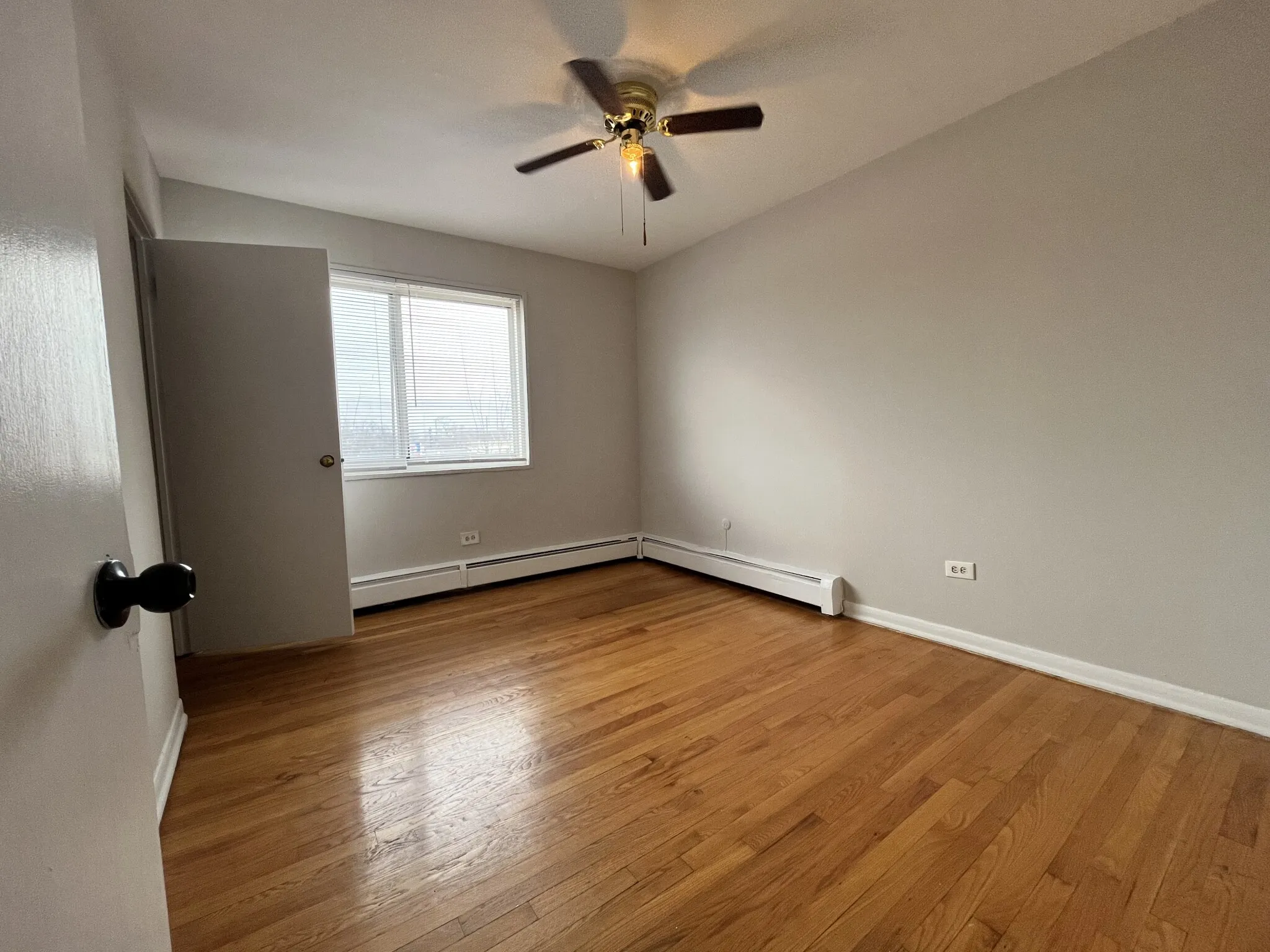 2339 W Touhy Ave, , 60645, USA 60645-unit#C3-Chicago-IL