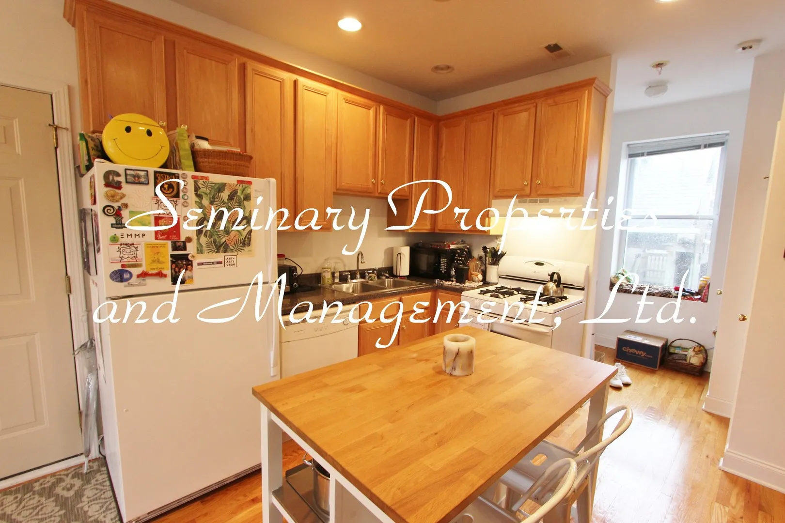 1050 W Roscoe St, ,  60657, USA 60657-unit#3F-Chicago-IL