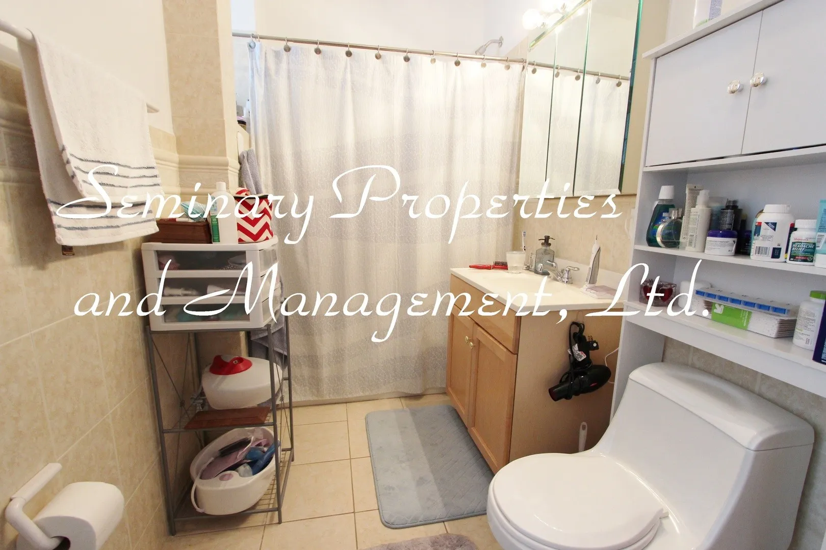3418 N Bosworth Ave, , 60657, USA 60657-unit#1F-Chicago-IL