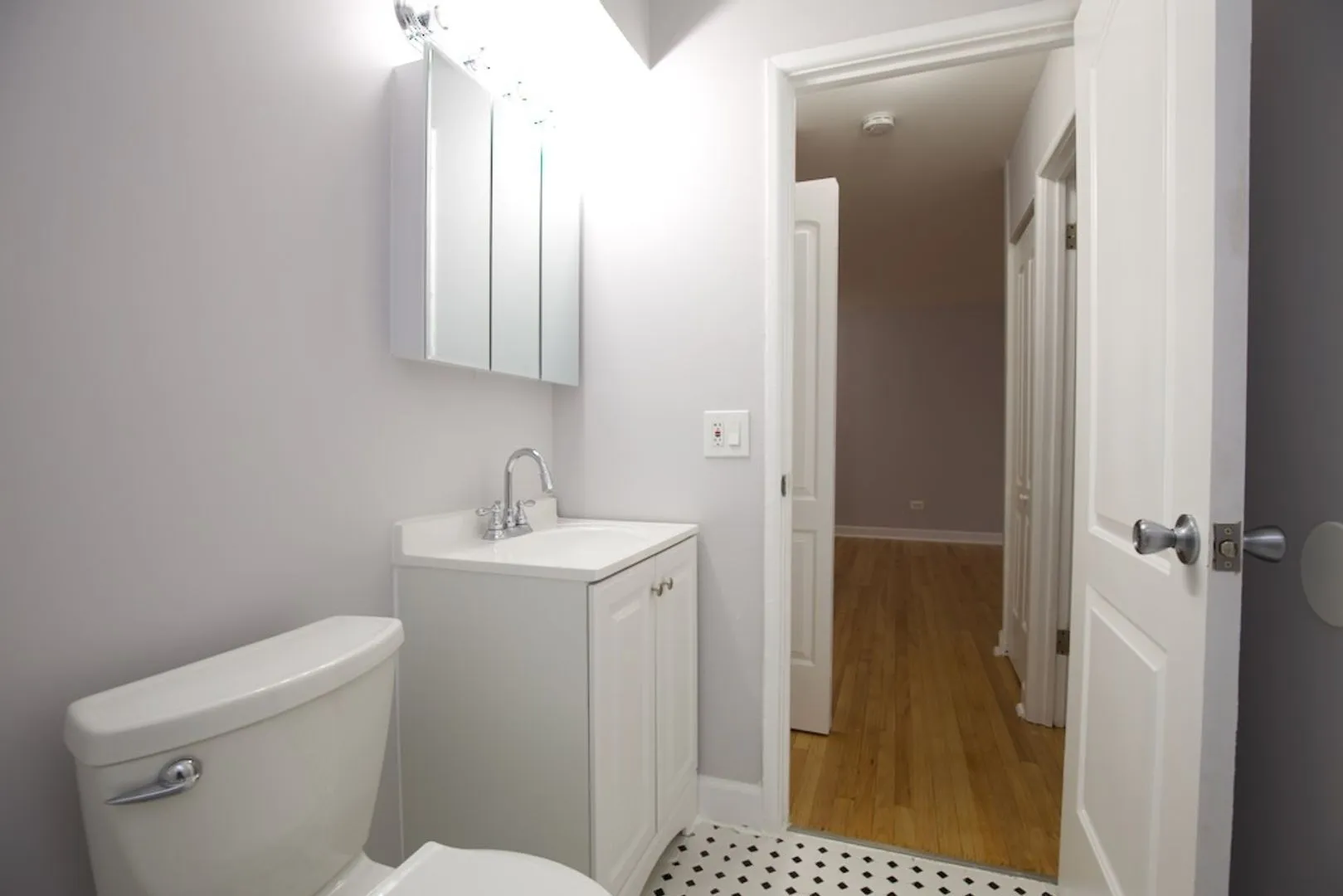 1040 W Hollywood Ave, , 60660, USA 60660-unit#321-Chicago-IL