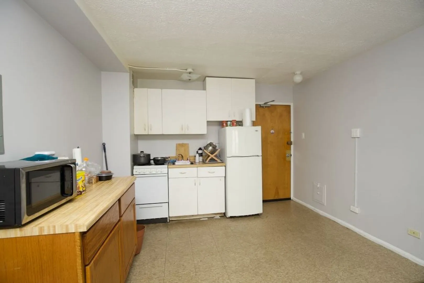 7333 N Ridge Blvd, ,  60645, USA 60645-unit#201-Chicago-IL