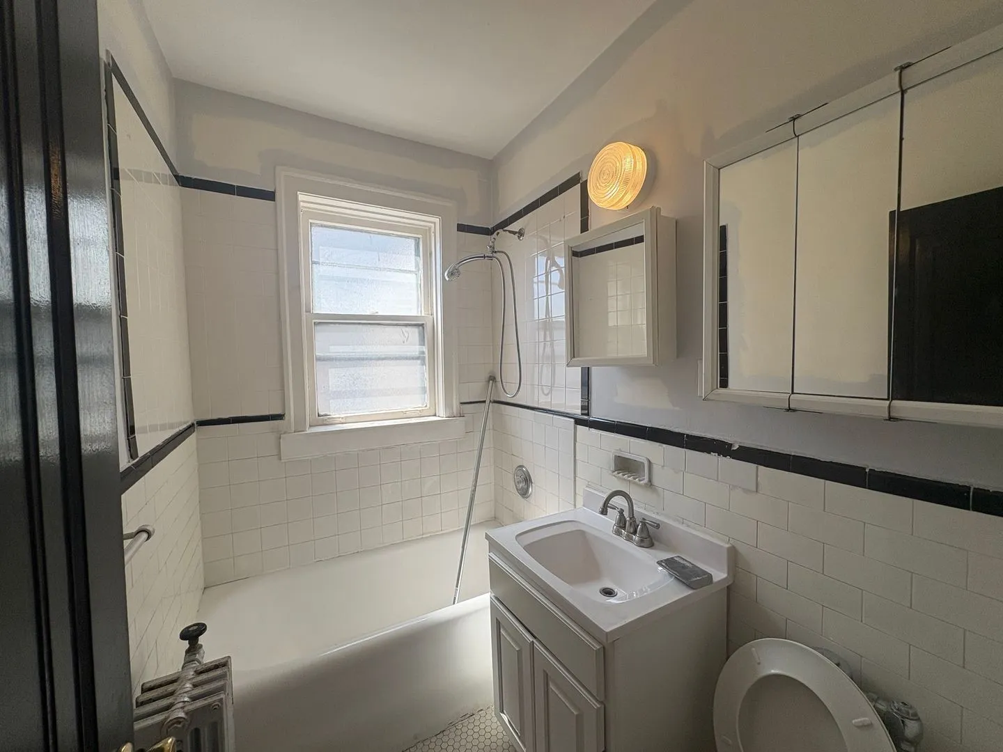 917 W Eastwood Ave, ,  60640, USA 60640-unit#605-Chicago-IL