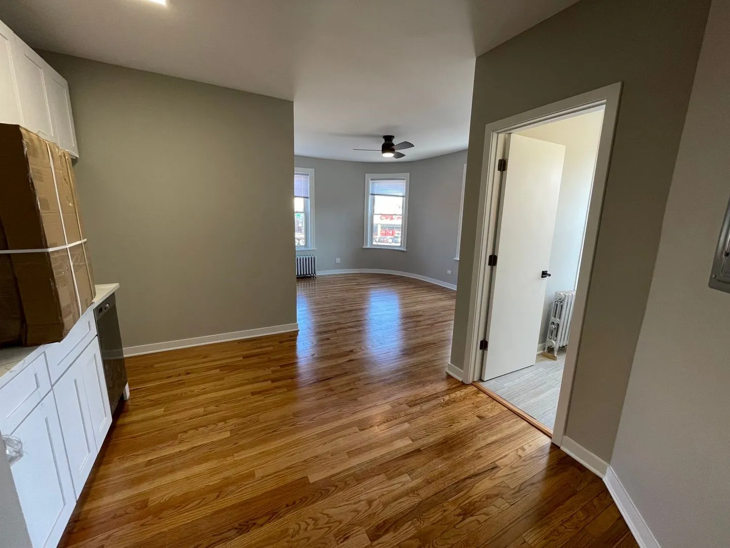 3250 N Pulaski Rd, ,  60641, USA 60641-unit#205-Chicago-IL