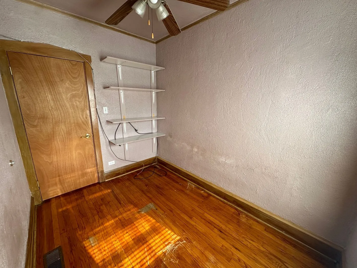 5438 W Potomac Ave, ,  60651, USA 60651-unit#1W-Chicago-IL