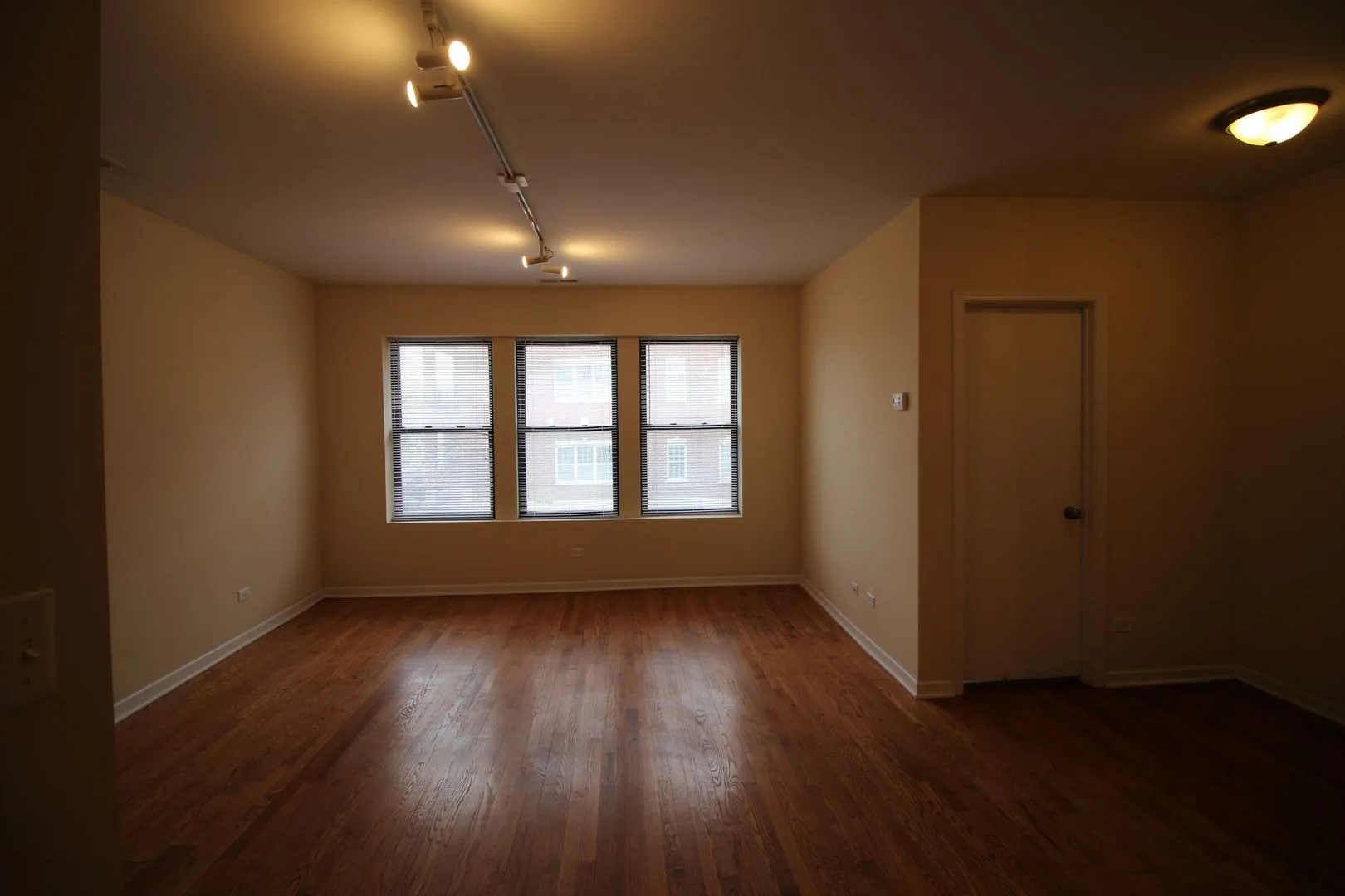 3007 W Lawrence Ave, , 60625, USA 60625-unit#3W-Chicago-IL