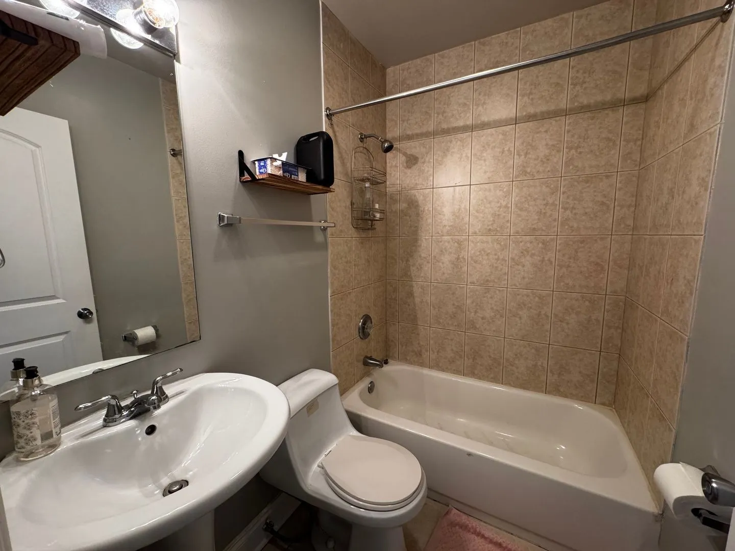3641 W Leland Ave, , 60625, USA 60625-unit#3-Chicago-IL