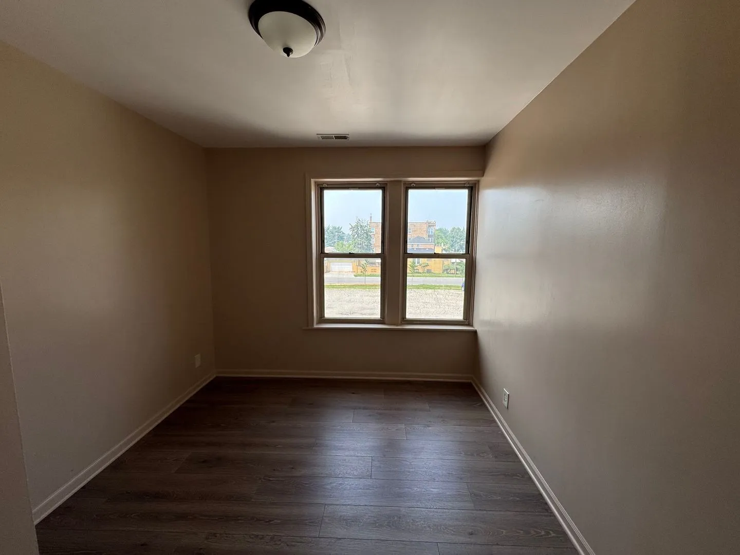 10214 S King Dr, ,  60628, USA 60628-unit#3W-Chicago-IL