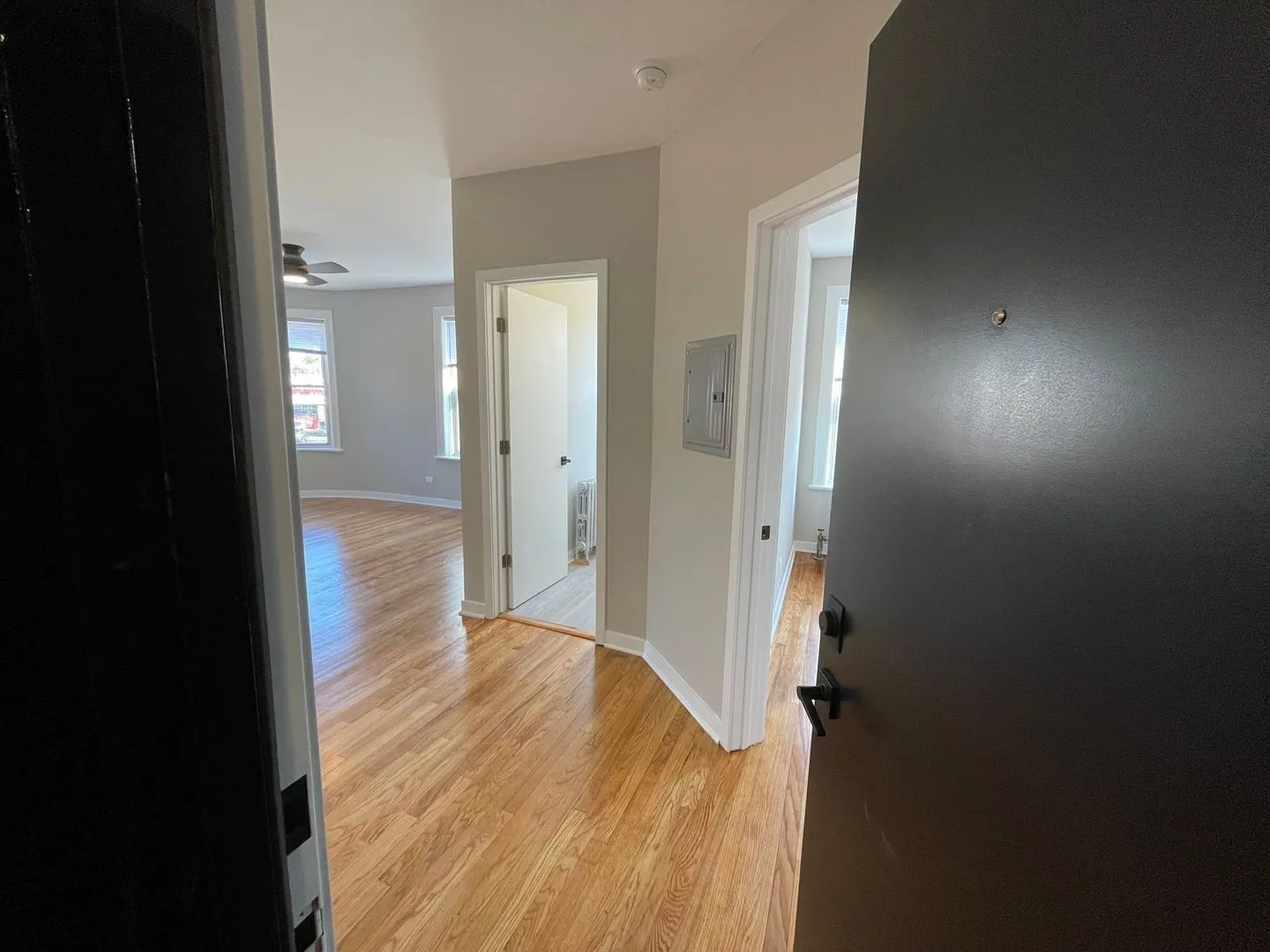 3250 N Pulaski Rd, , 60641, USA 60641-unit#205-Chicago-IL